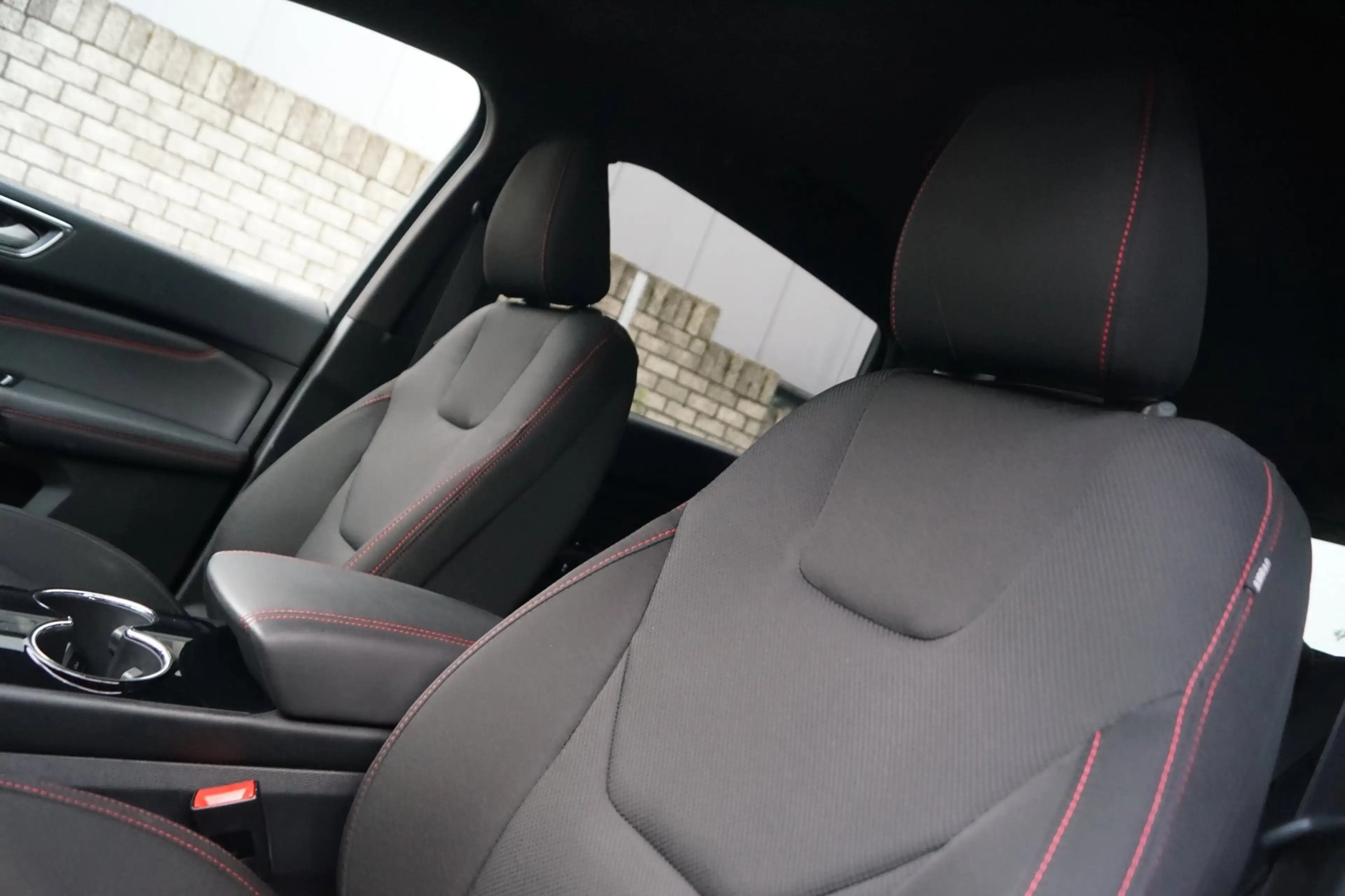 Ford S-Max 1.5 ST-Line Sportst Stoel en Voorruitverw Navi Cli — photo 26