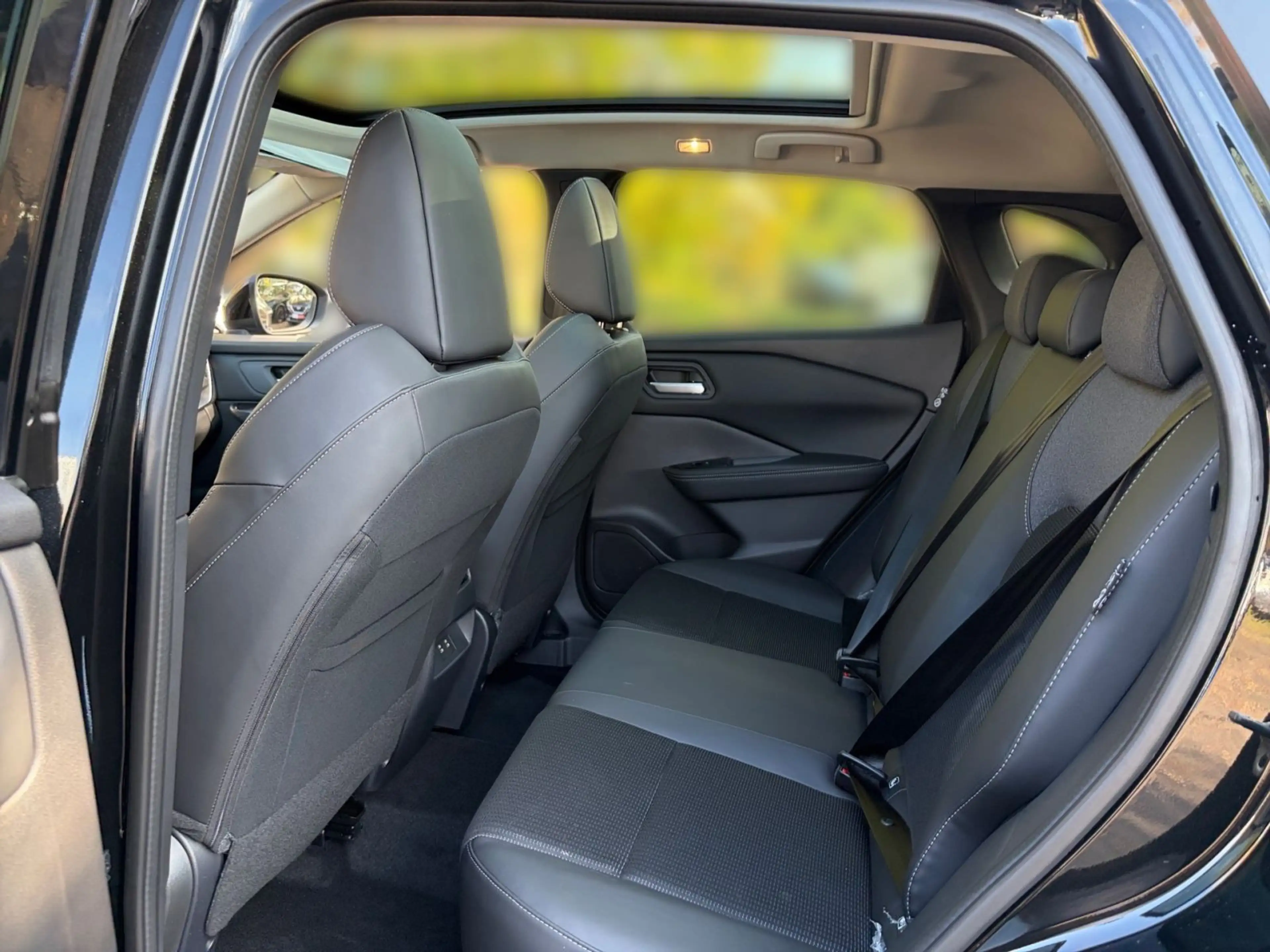 Nissan Qashqai QASHQAI N-Connecta1.3 DIG-T MHEV Winter Pano 360 — photo 11