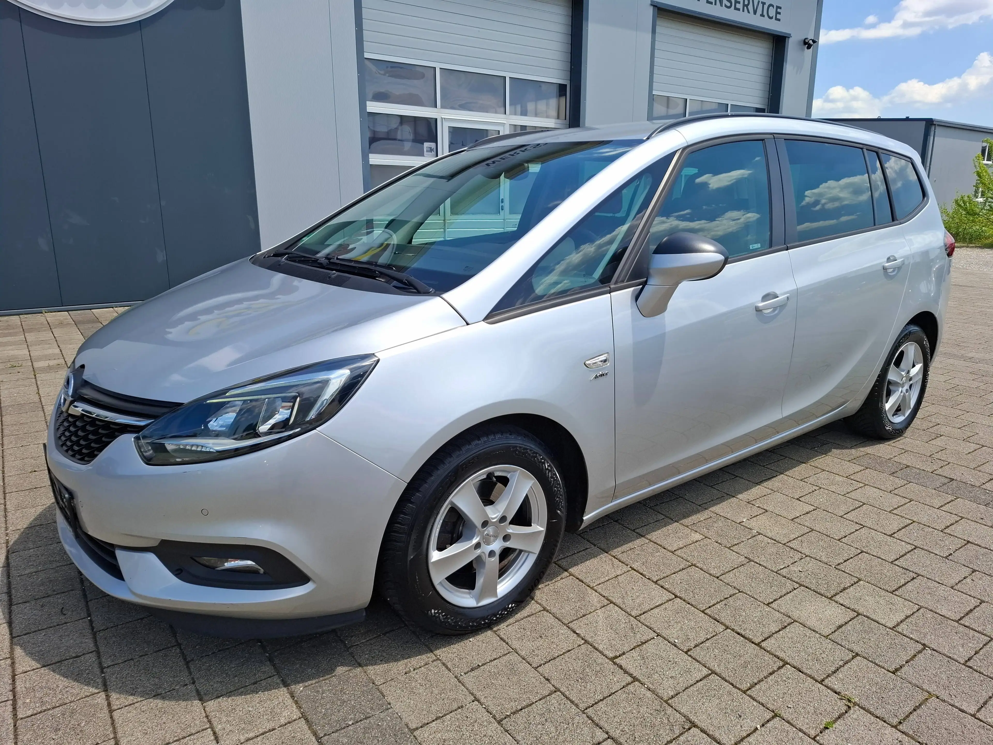 Opel Zafira Active, Navi/7-Sitzer/PDC/AppleCarPlay/Klima/140PS — photo 3