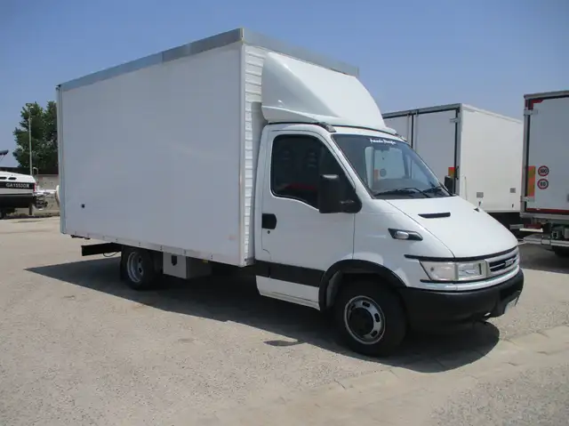 Iveco Daily 35C17 3000 170CV FURGONE LEGA 4.45 M 239000 KM