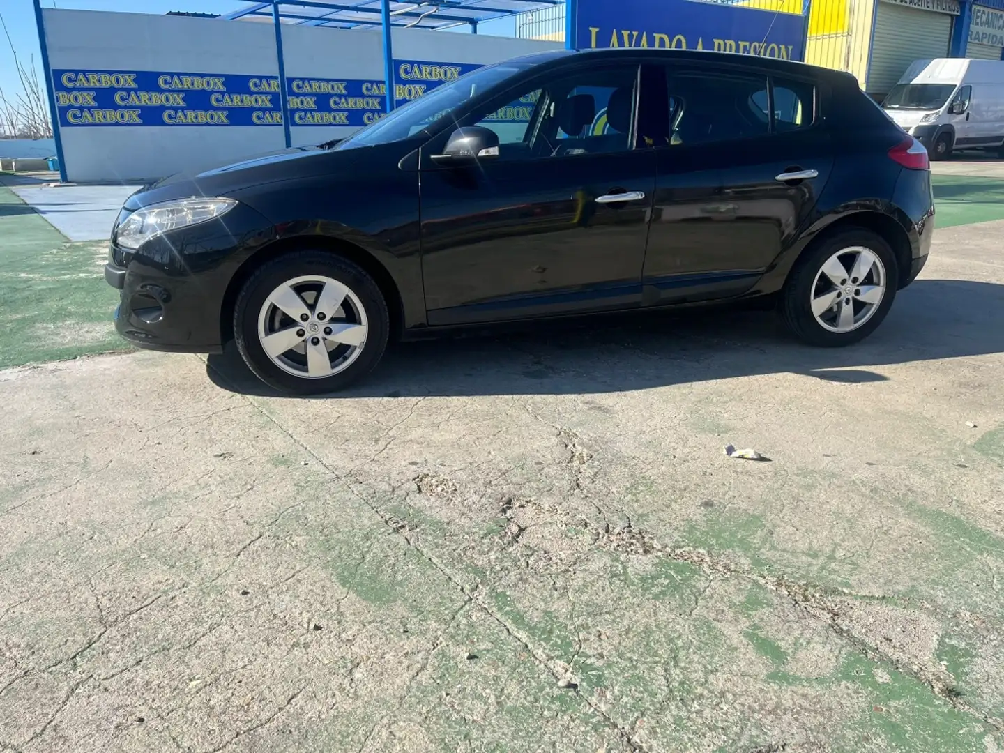 Renault Megane 1.6 Dynamique Negro - 1