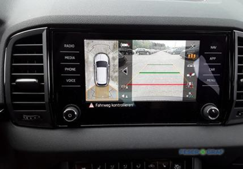 Skoda Karoq Sportline 1.5 TSI DSG Navi AHK Kamra LED — photo 7