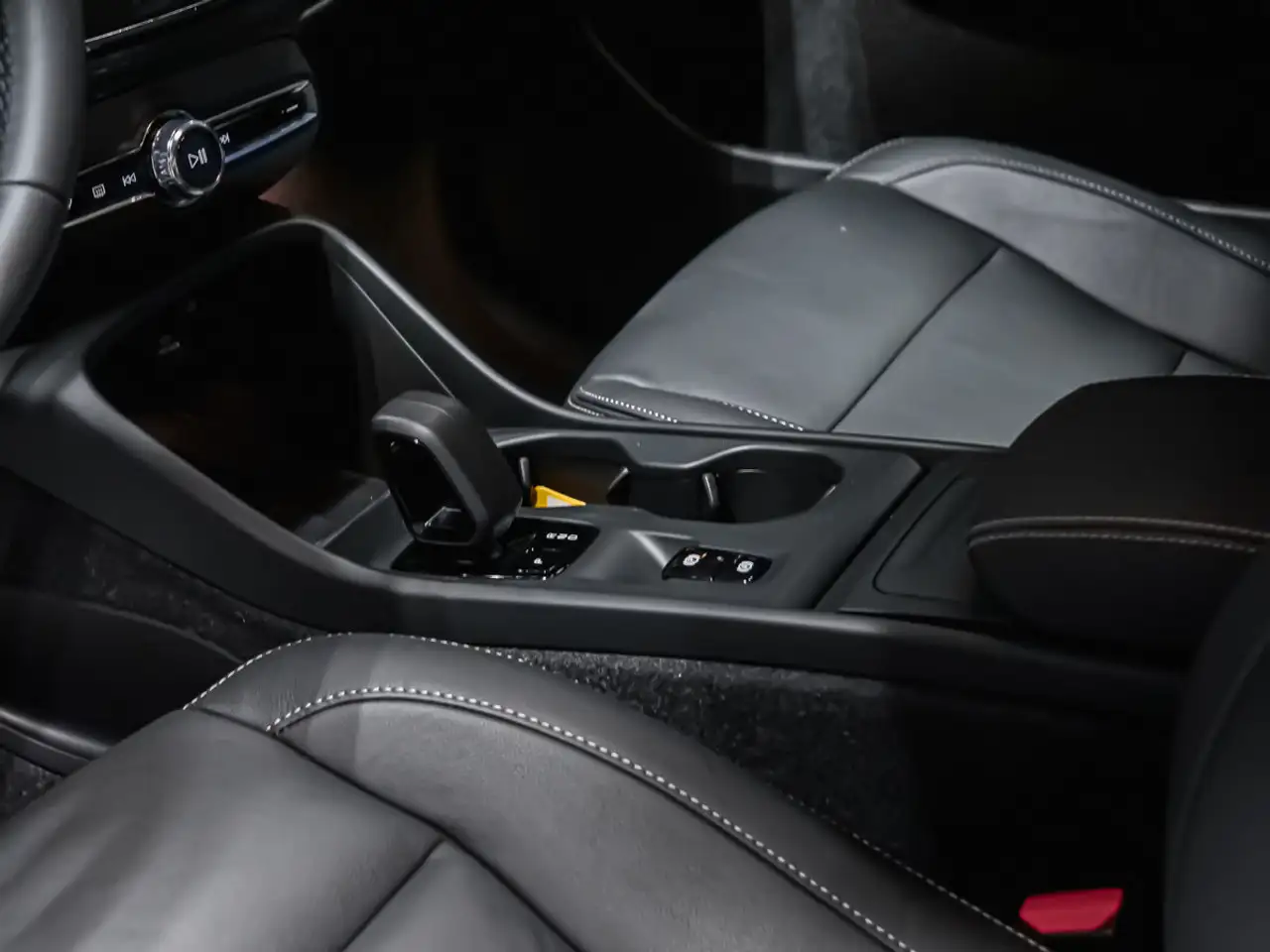 Volvo XC40 снимка Volvo XC40