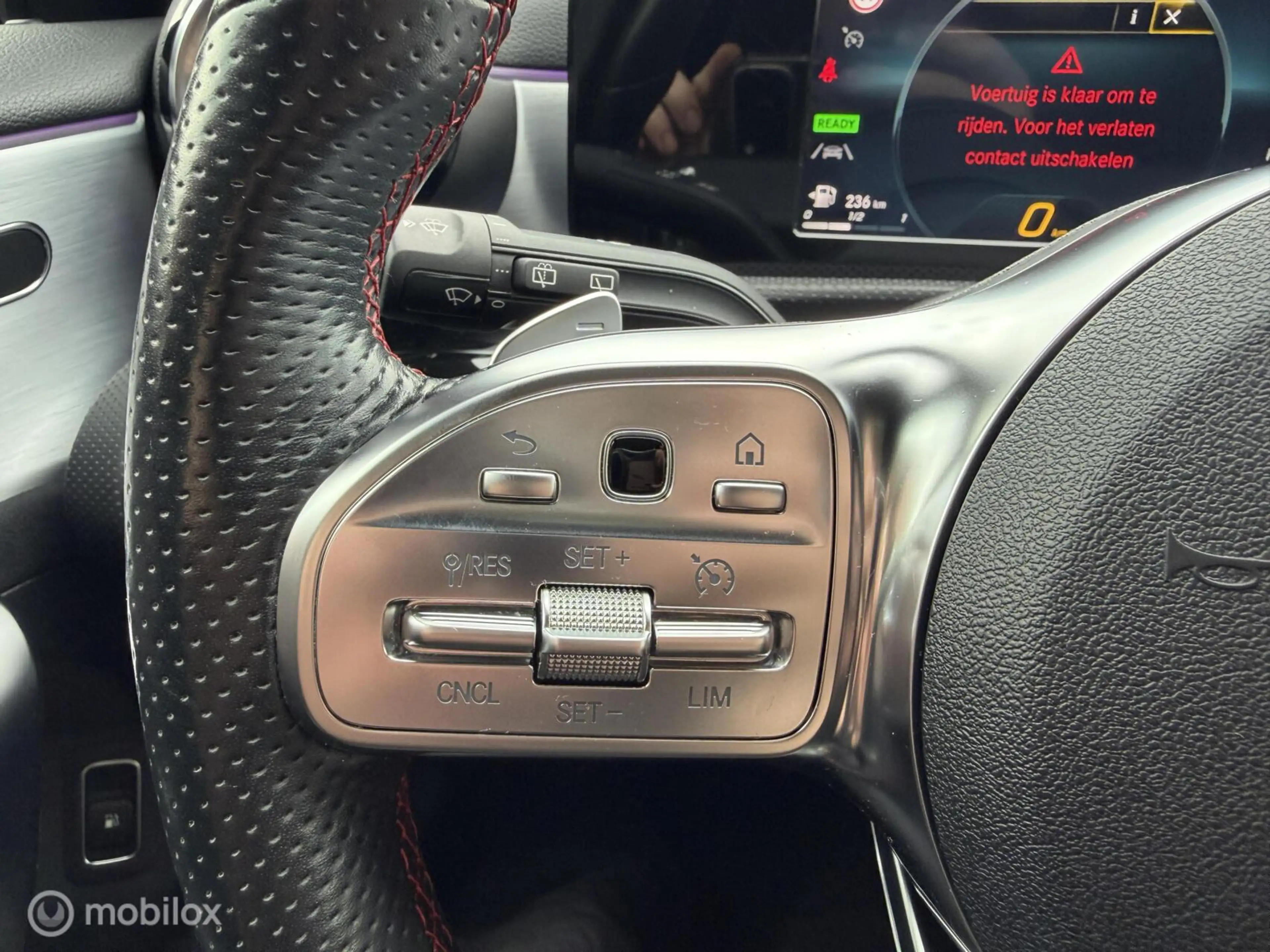 Mercedes-Benz A 250 e AMG PANO-DAK*SFEER*CAMERA*CRUISE*PDC* — photo 21