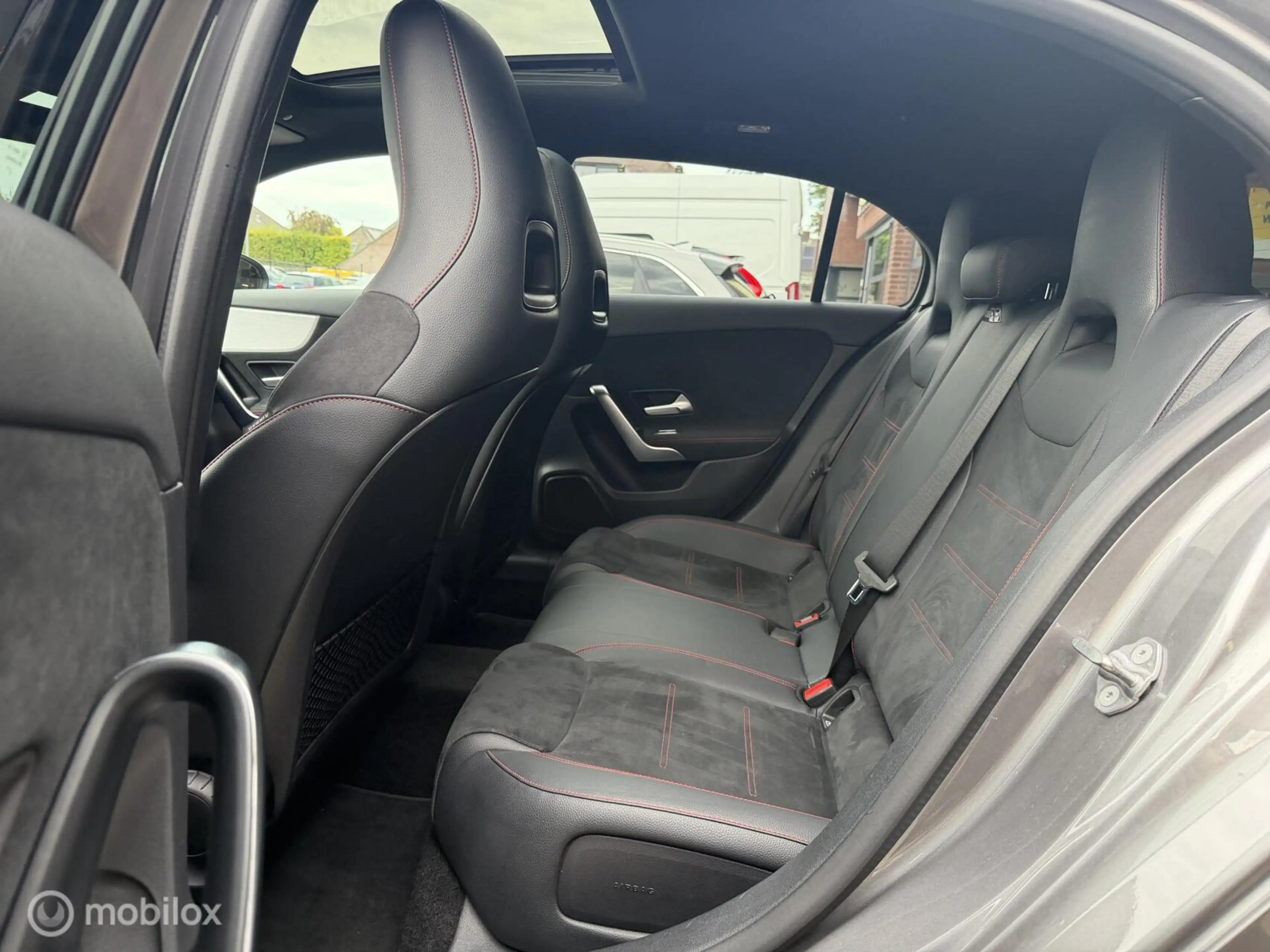 Mercedes-Benz A 250 e AMG PANO-DAK*SFEER*CAMERA*CRUISE*PDC* — photo 12