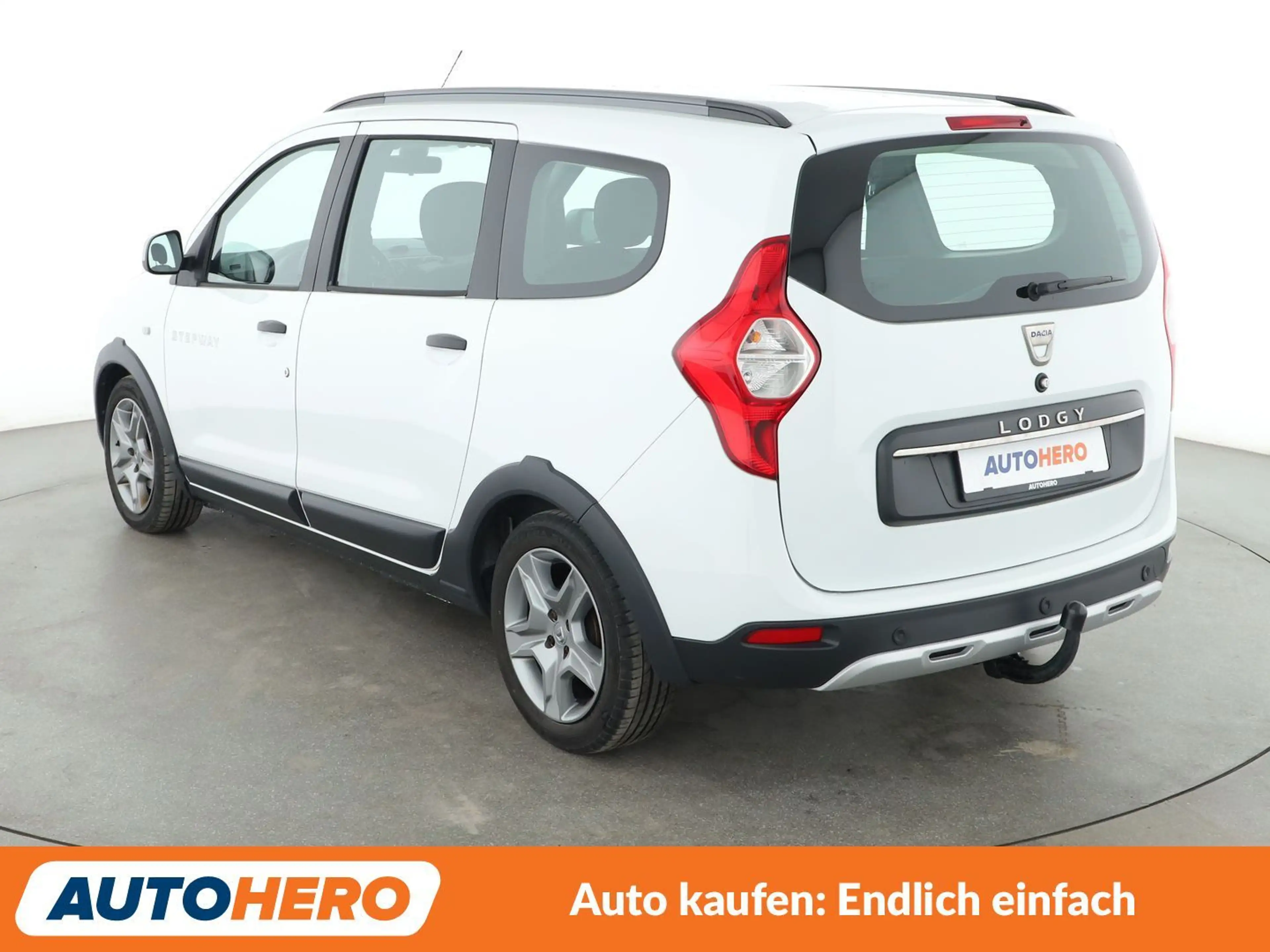 Dacia Lodgy 1.5 Blue dCi Stepway Plus *NAVI*TEMPO*LIM*CAM*PDC* — photo 4