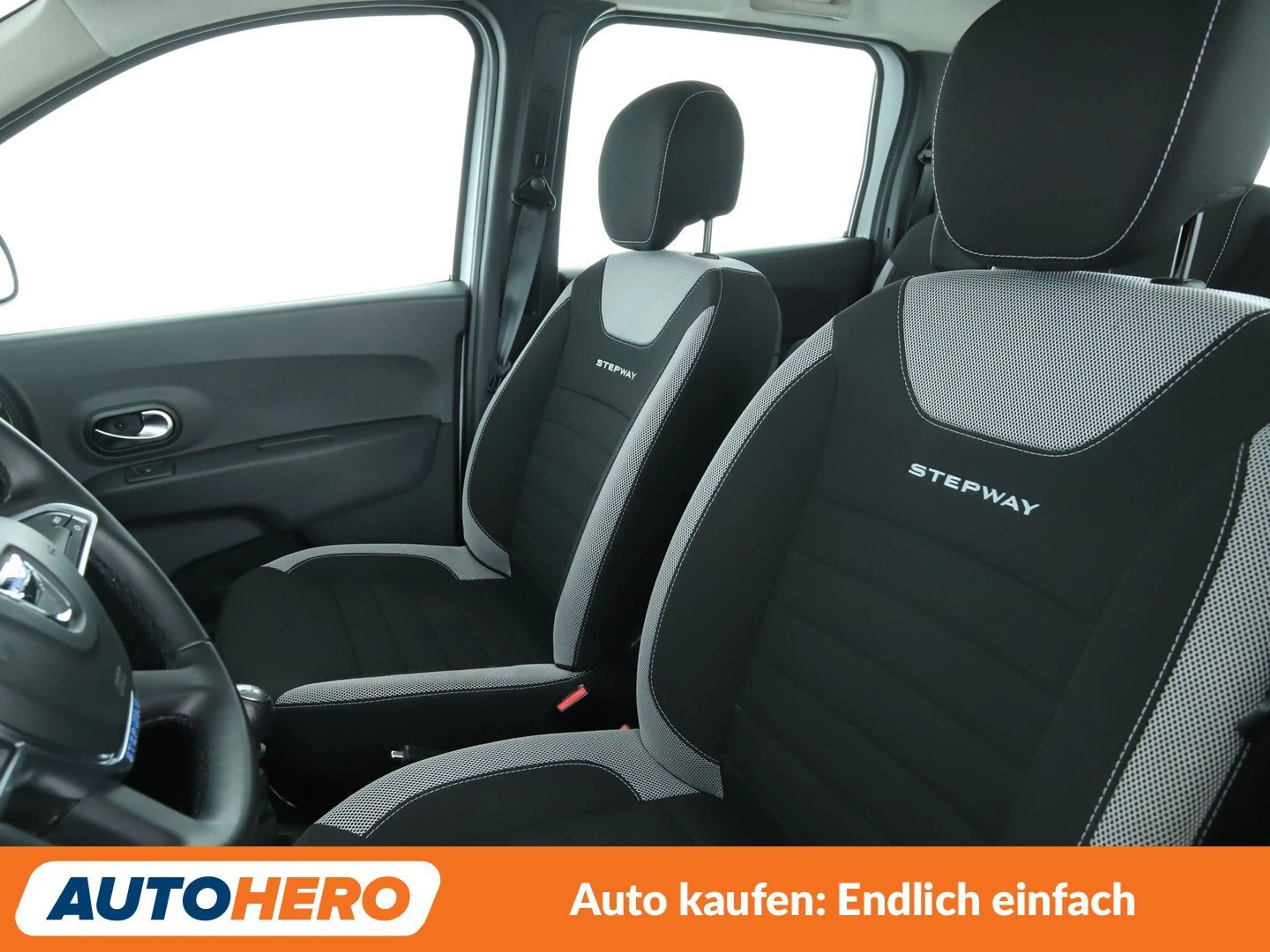 Dacia Lodgy 1.5 Blue dCi Stepway Plus *NAVI*TEMPO*LIM*CAM*PDC* — photo 10