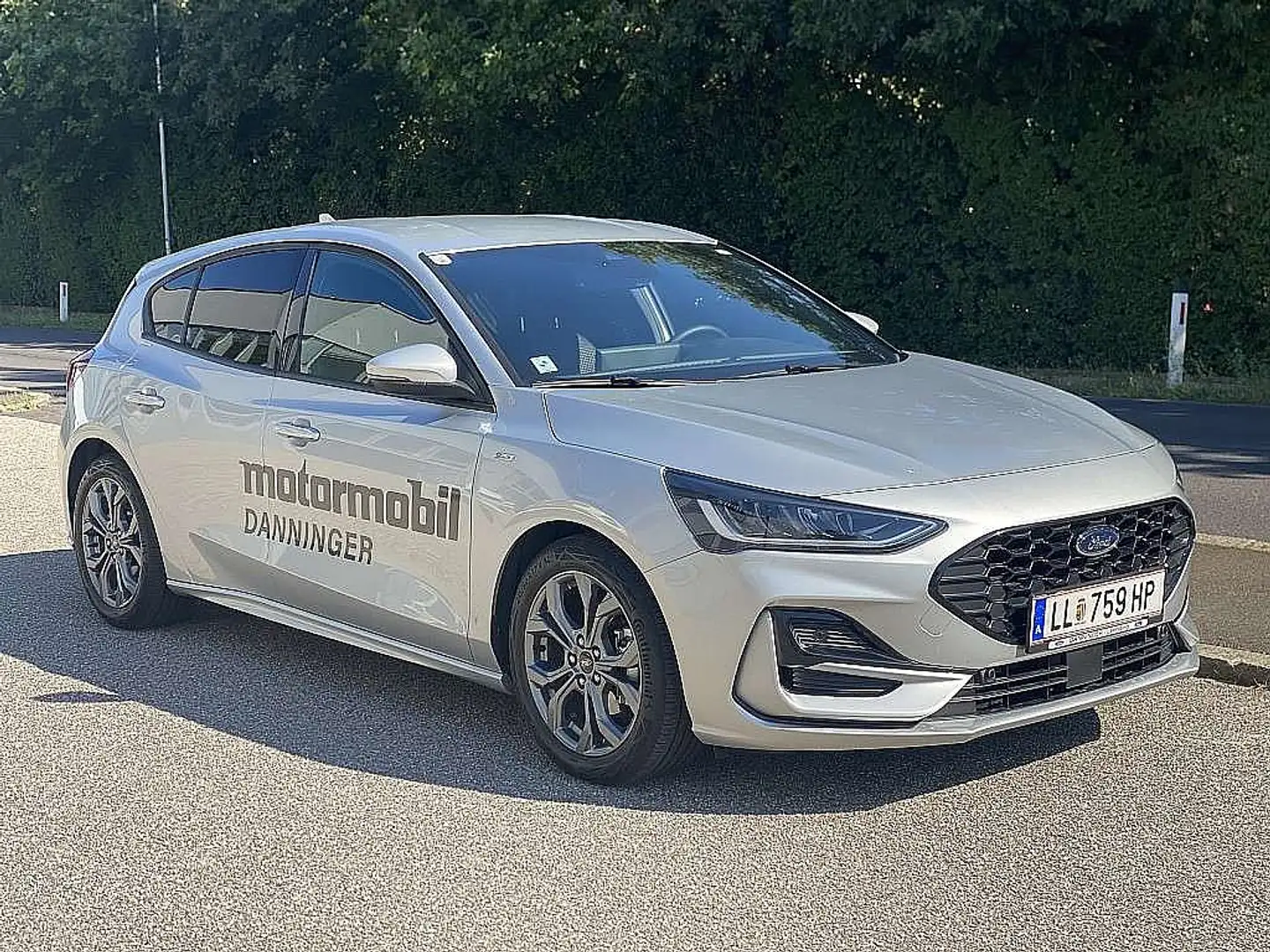 Ford Focus 1,0 EcoBoost Hybrid ST-Line Silber - 2