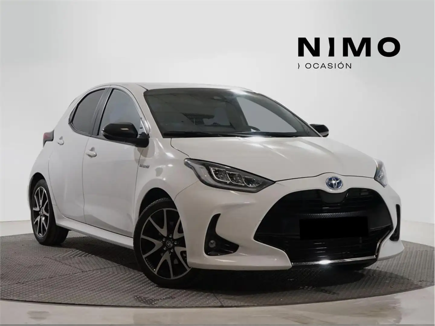 Toyota Yaris 120H 1.5 Style - 1