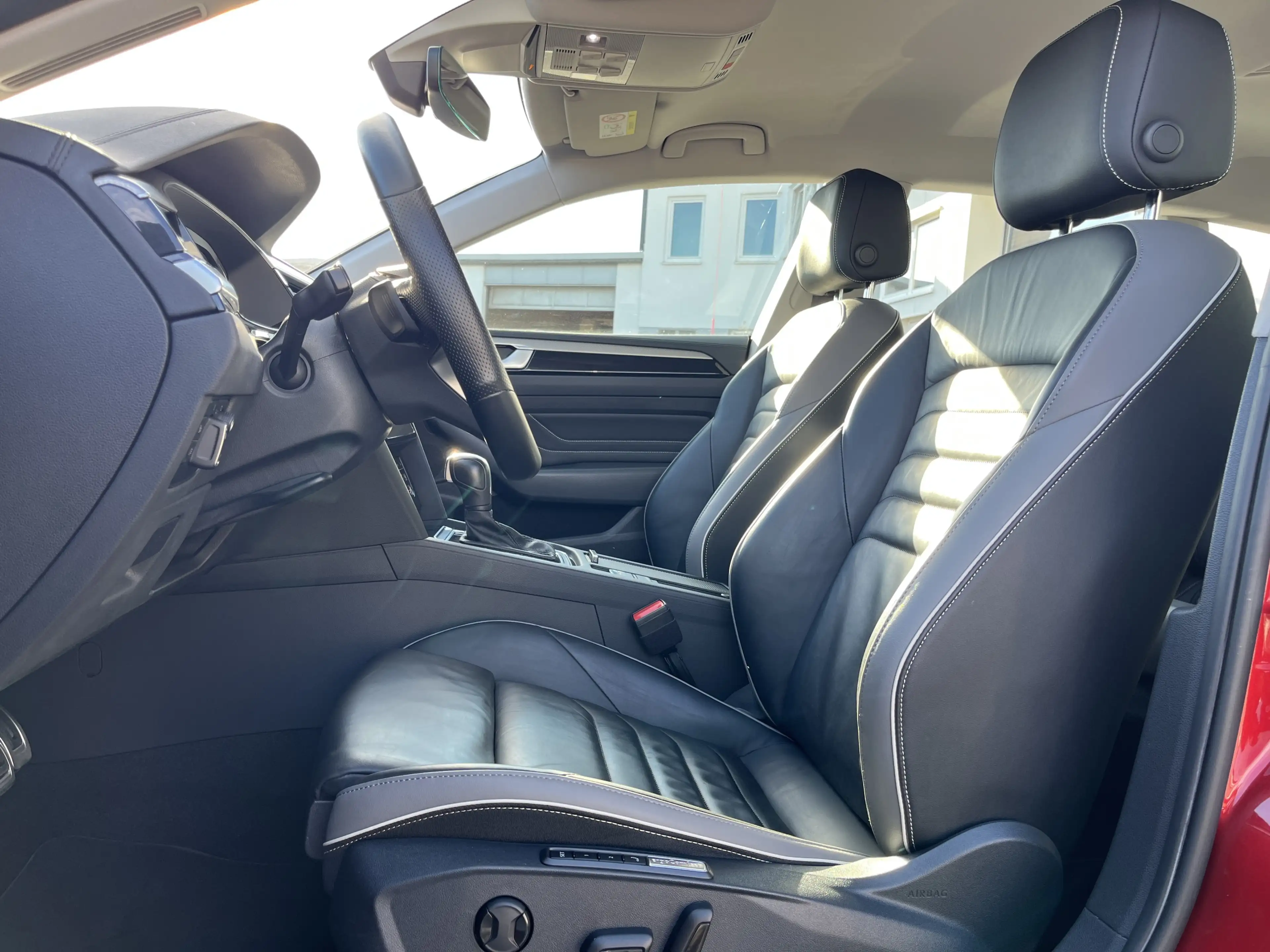 Volkswagen Arteon 2.0 TSI DSG Shooting Brake Elegance 150€ m.20% A — photo 13