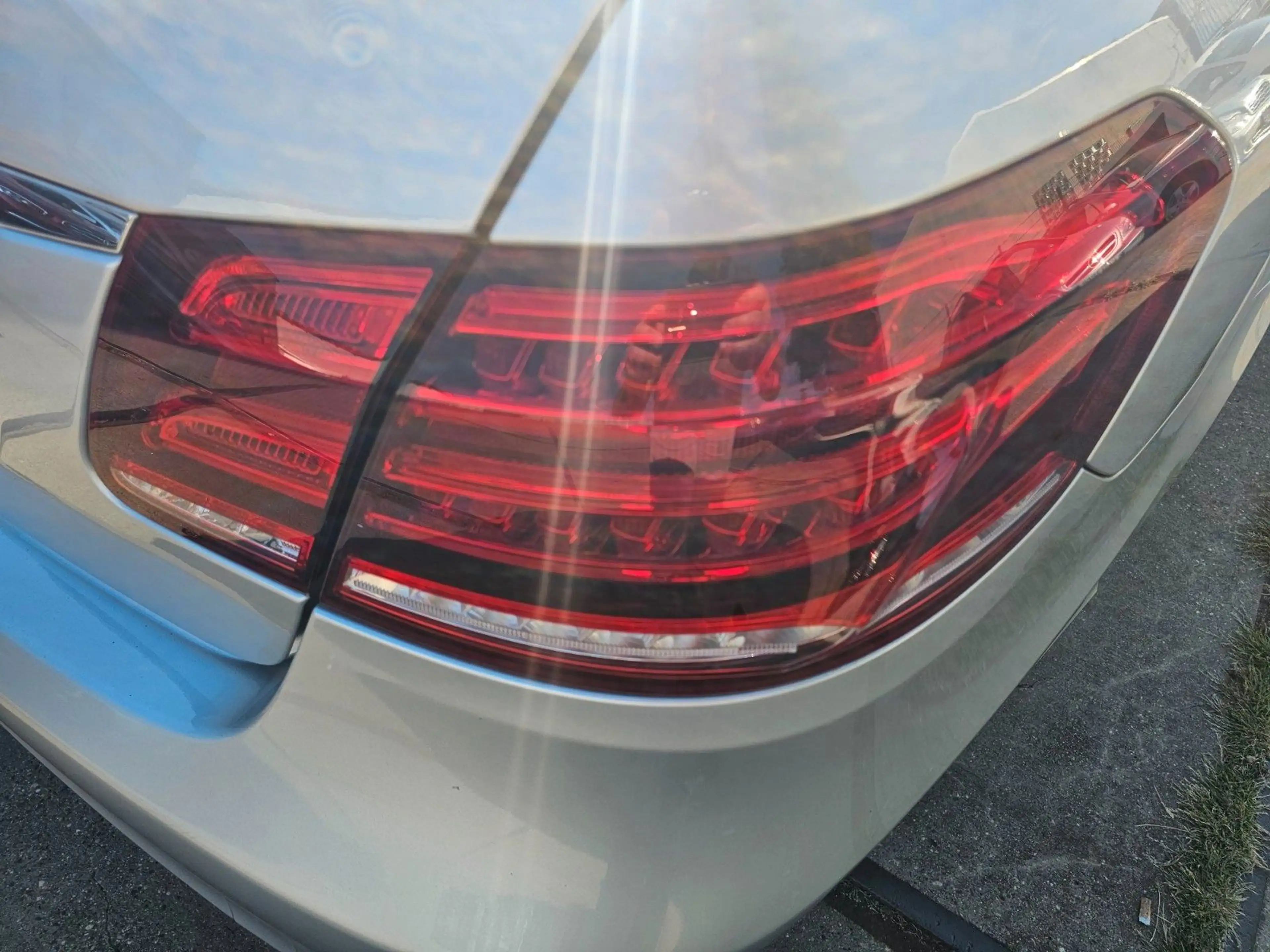 Mercedes-Benz E 350 Aut., Schiebedach, 360 Kamera, Garantie — photo 8
