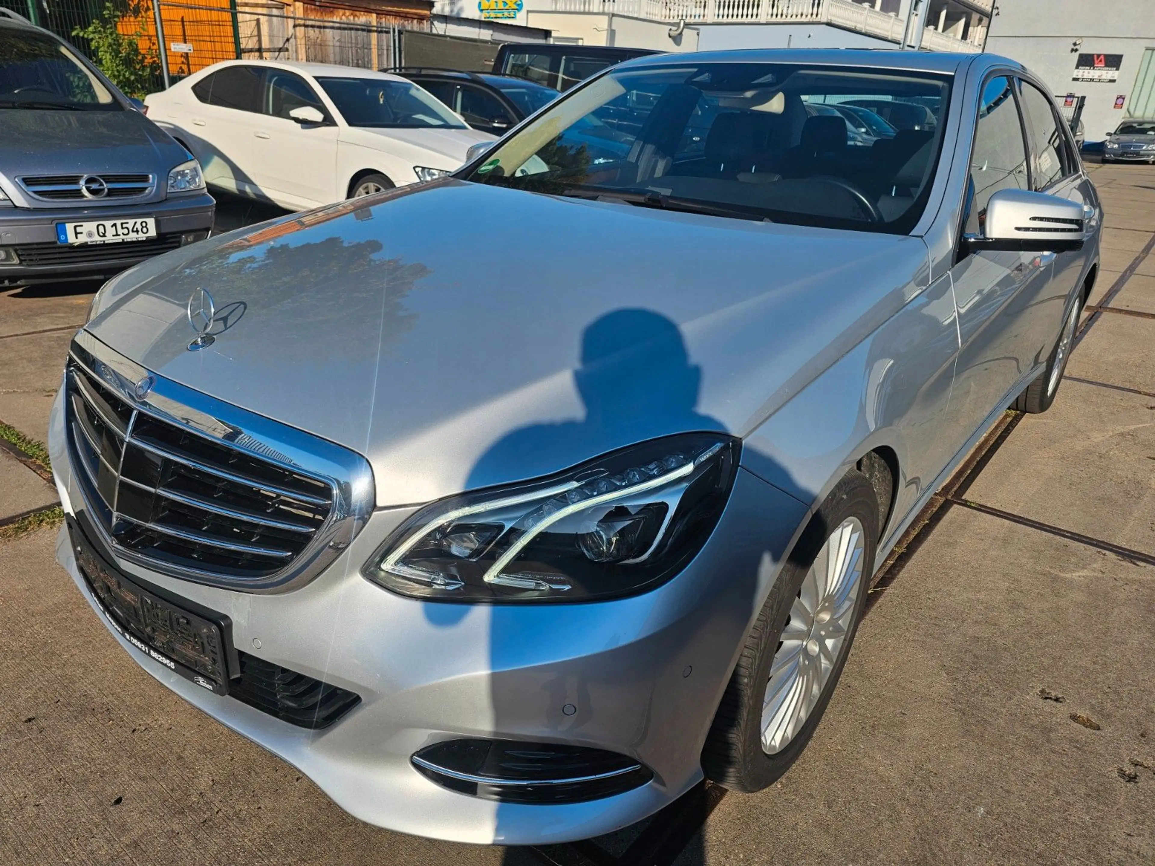 Mercedes-Benz E 350 Aut., Schiebedach, 360 Kamera, Garantie — photo 2