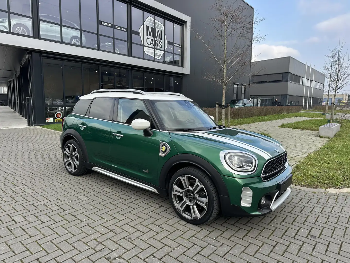 MINI Cooper S Countryman Mini 2.0 E ALL4 Chili Keyless, Carplay, 19", Zelená - 1