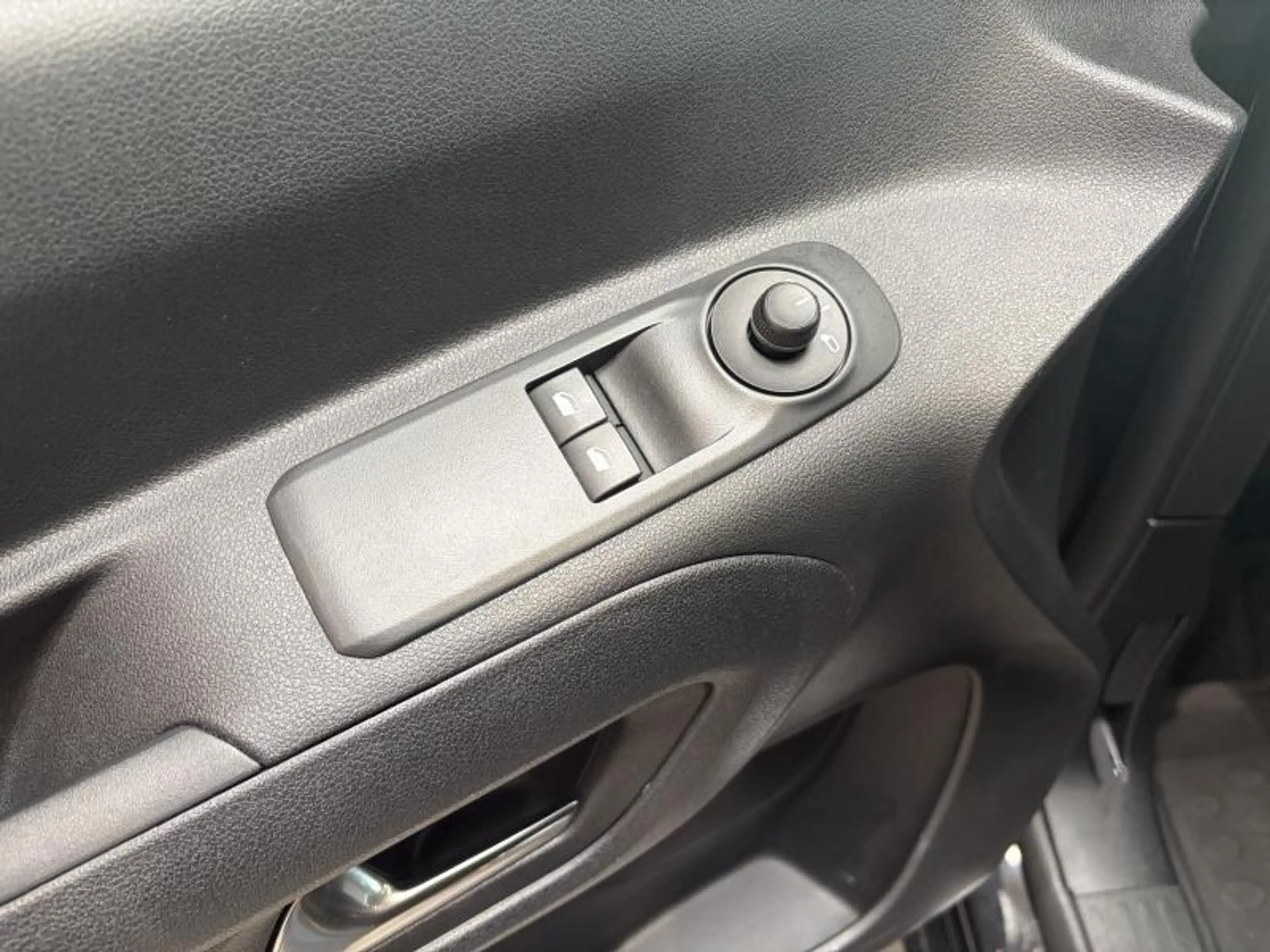 Citroen Berlingo Plus — photo 12