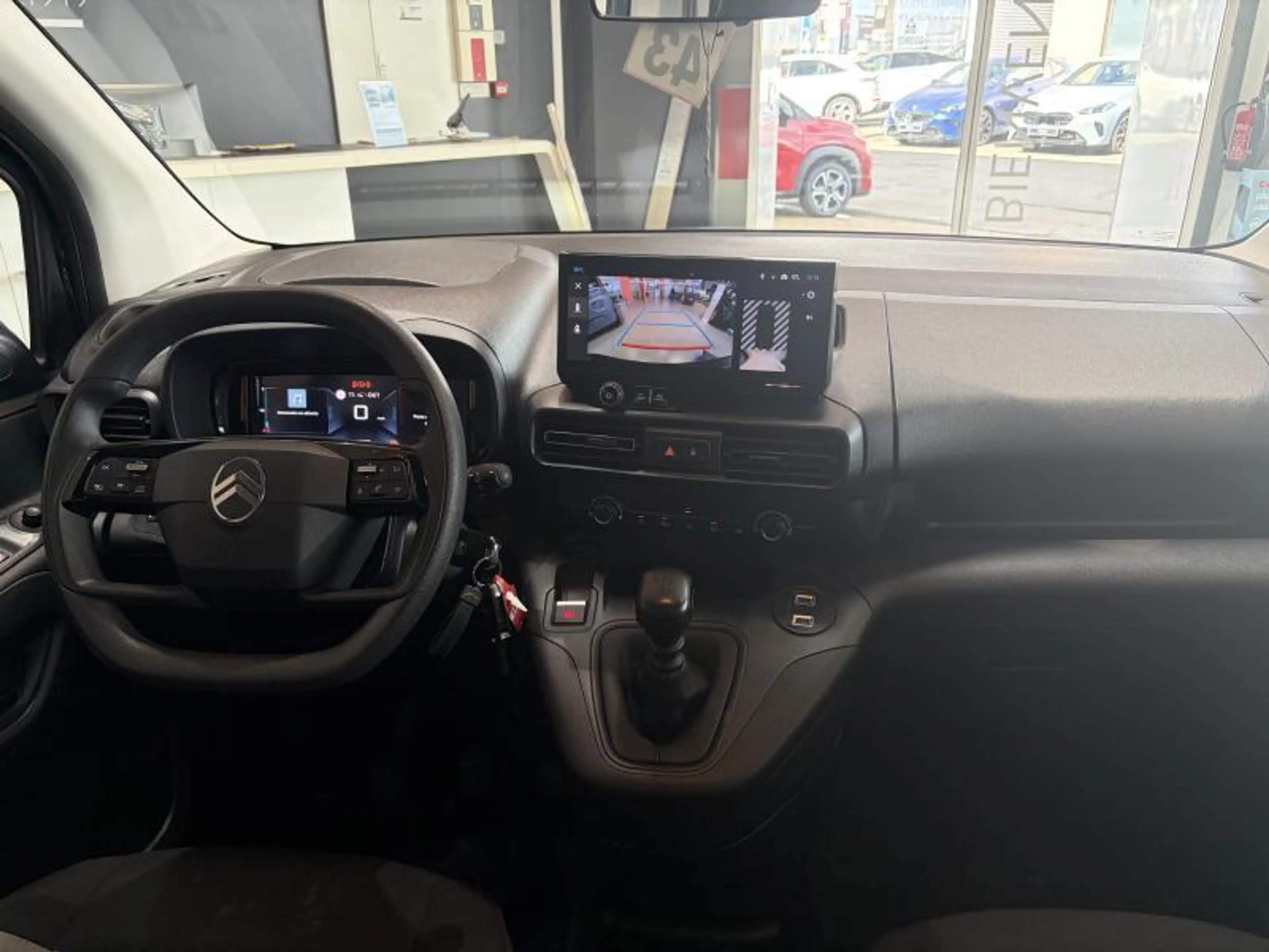 Citroen Berlingo Plus — photo 8