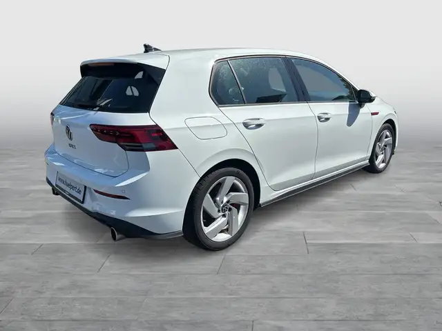 Volkswagen Golf view 5