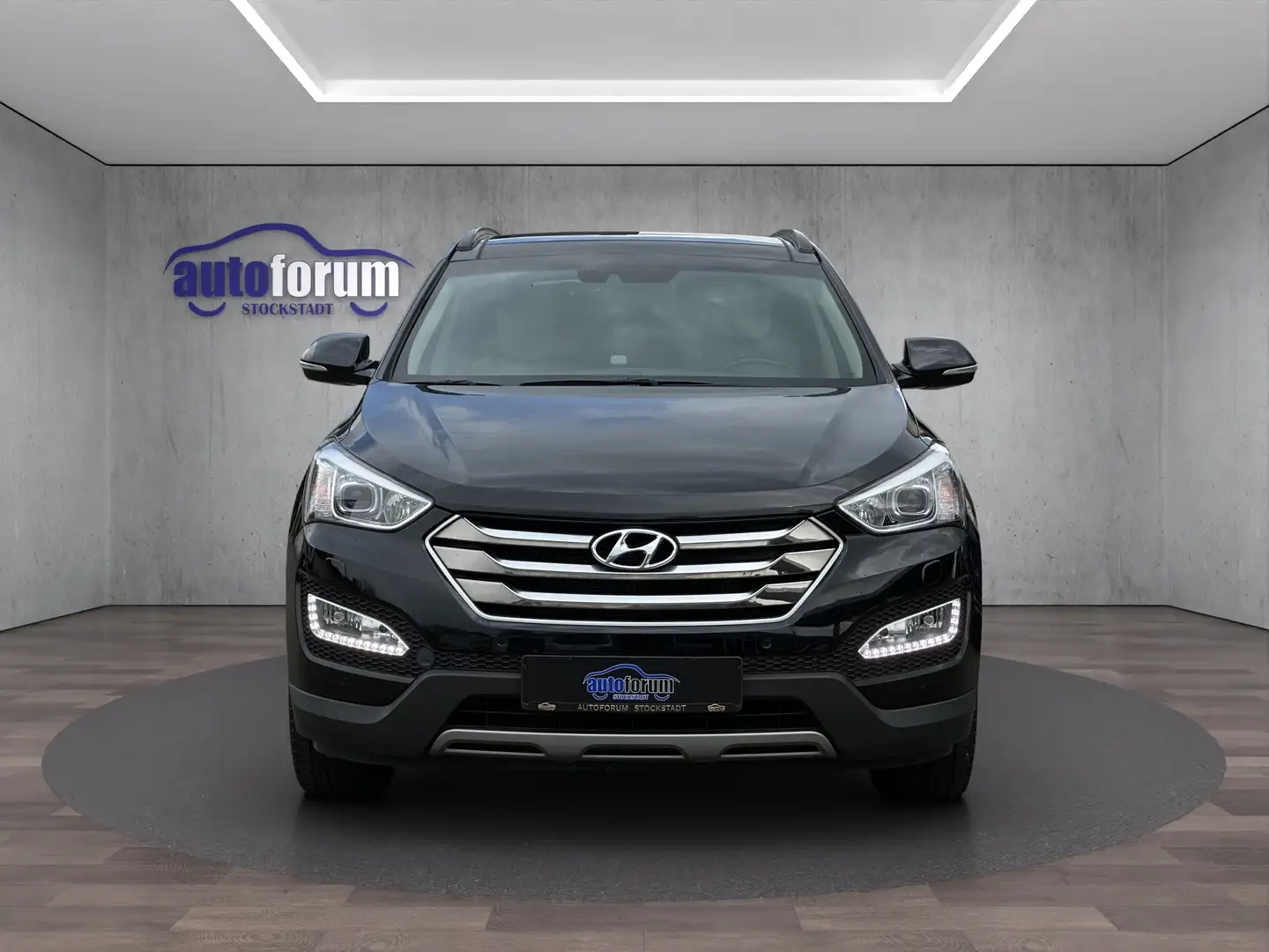 Hyundai SANTA FE 2.2 CRDI 4WD Automatik Premium PANO XENON LEDER Schwarz - 2