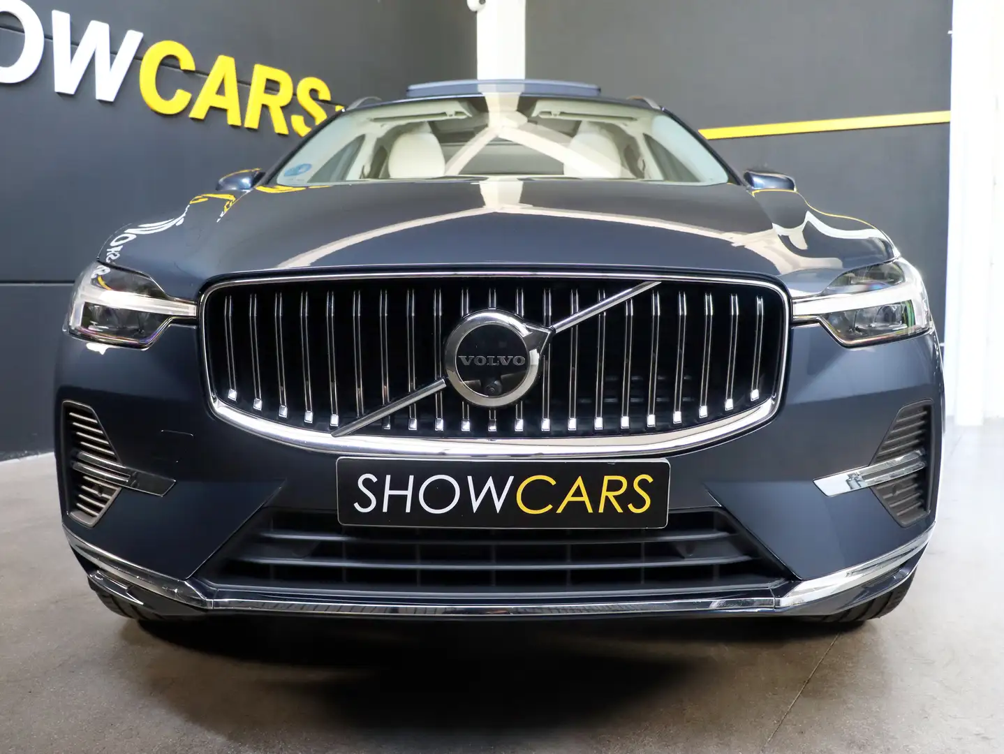 Volvo XC60 T6 Recharge Plus Bright Azul - 2