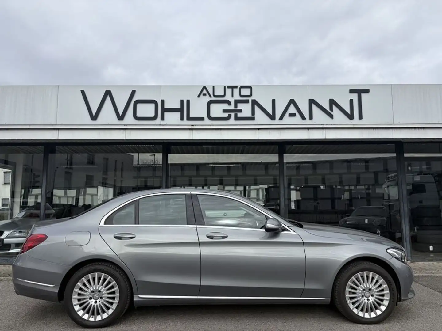 Mercedes-Benz C 250 4Matic BlueTEC / d (205.009)Limo Silber - 2