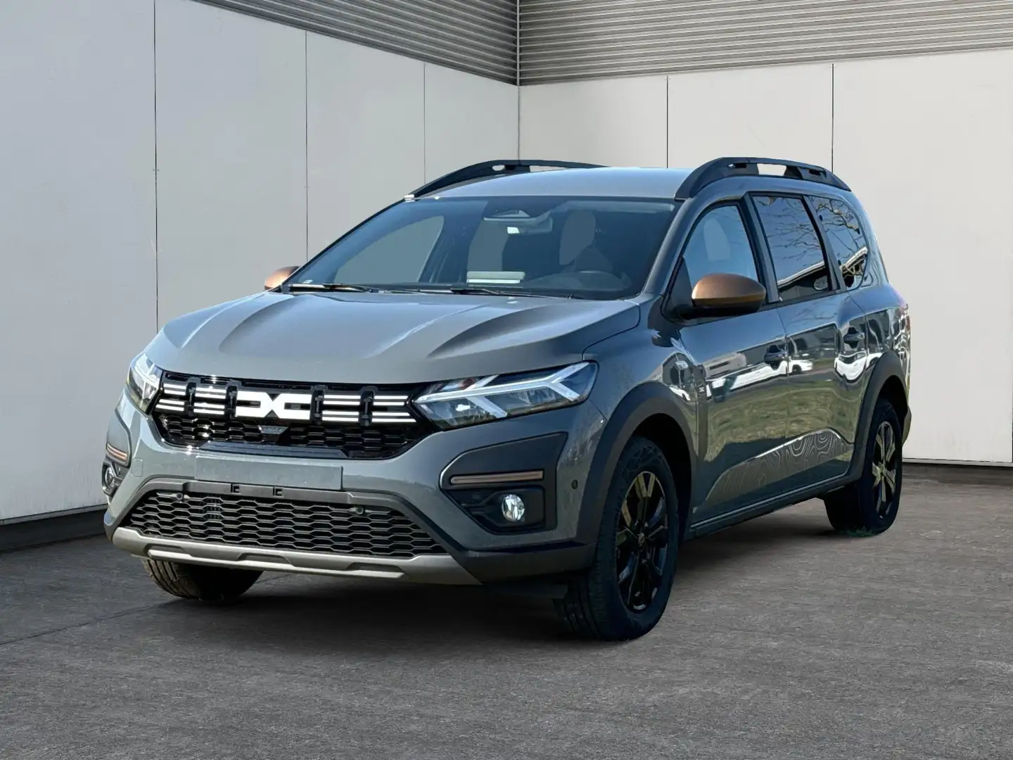 Dacia Jogger Extreme 7-SITZER+LED+SHZ+ALU+KAMERA+DAB 1.0 TCe... Gris - 1