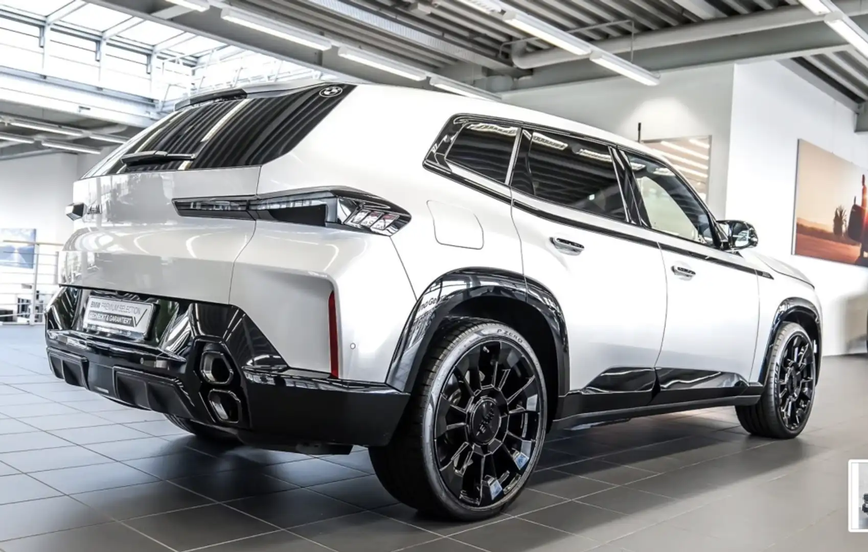 BMW XM Todoterreno Automático de 5 Puertas Blanco - 2