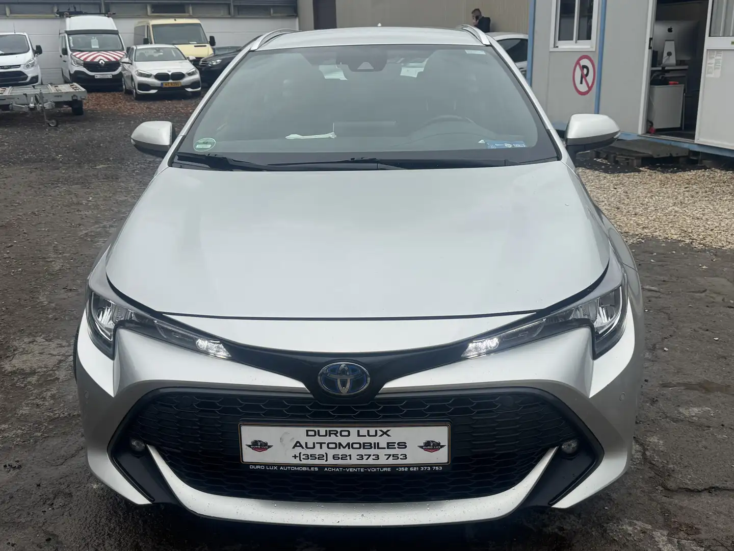 Toyota Corolla 1.8 Hybrid Touring Sports Comfort - 2