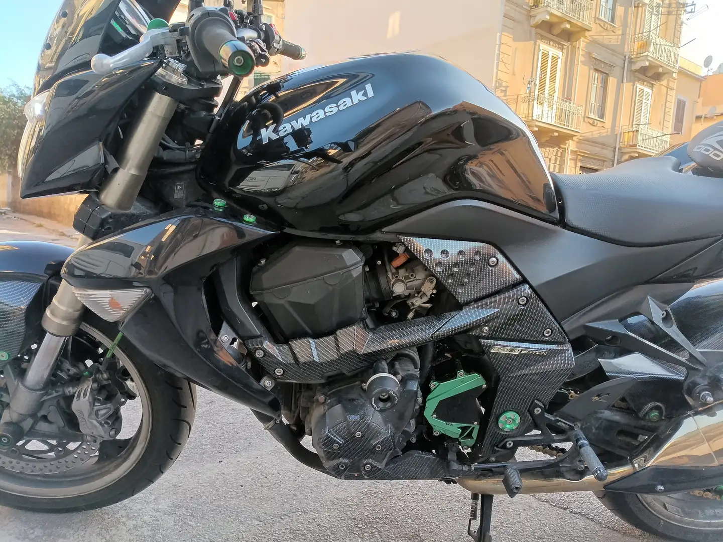 Kawasaki Z 1000 Noir - 2