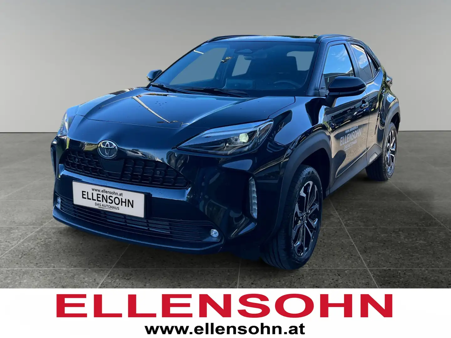 Toyota Yaris Cross 1,5 l 4x2 Hybrid  Active Drive Schwarz - 1