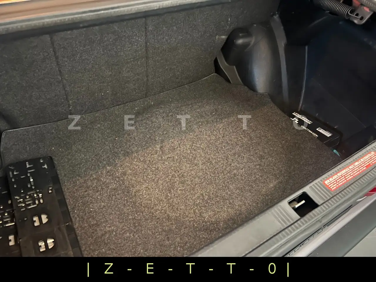 Mercedes-Benz 190 E 3.2 AMG (201) | CODE 957 | RARITÄT !! |, foto 12