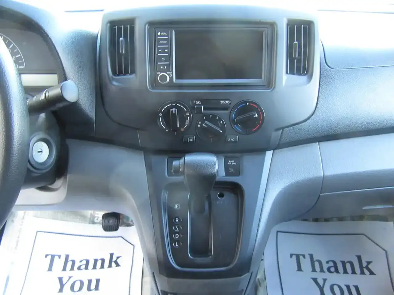 Nissan NV200 снимка Nissan NV200