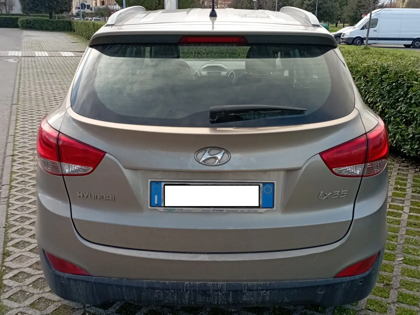 Hyundai iX35 ix35 1.6 Classic 2wd Gris - 1