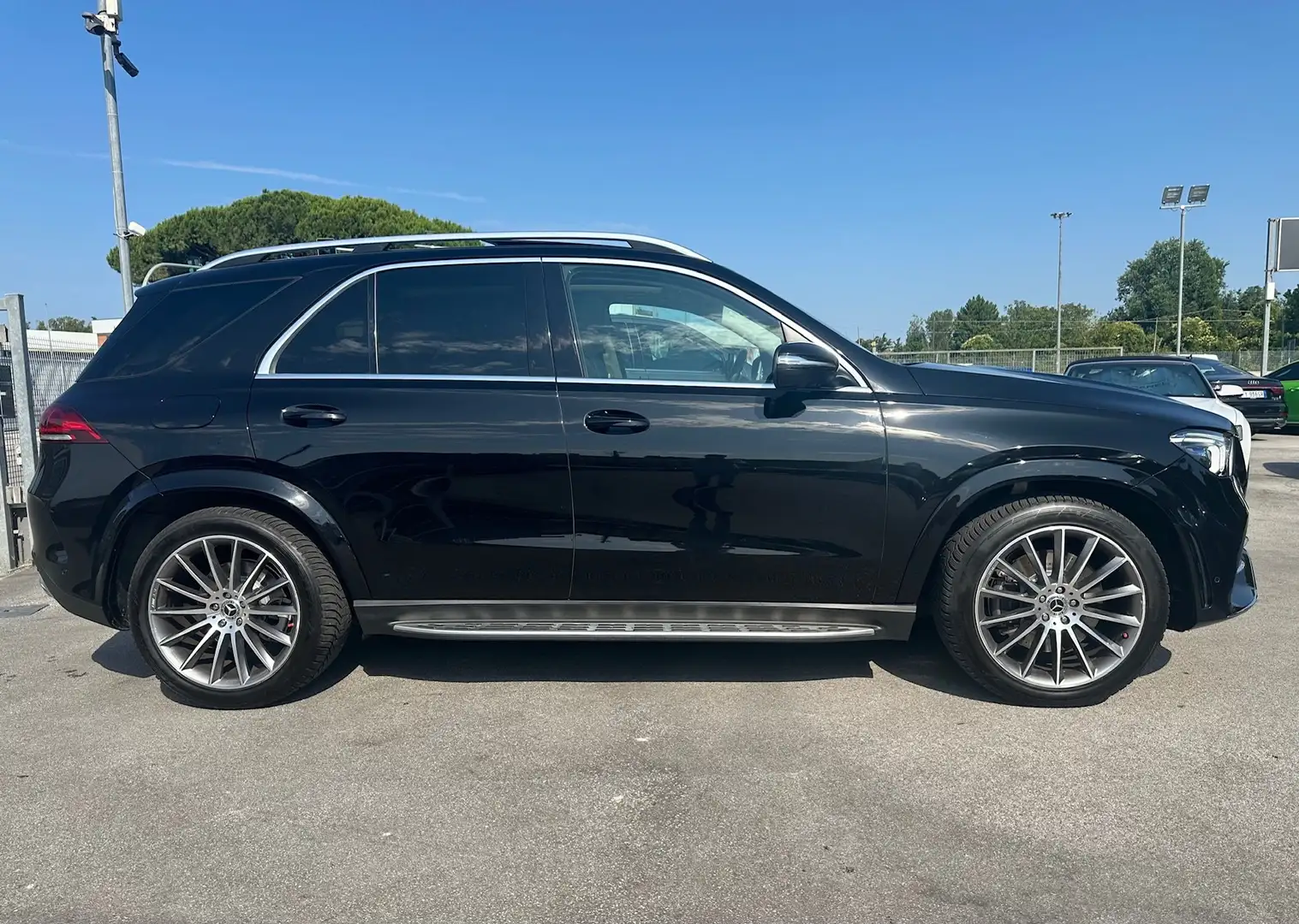 Mercedes-Benz GLE 300 GLE 300 d Premium 4matic auto/AMG/TETTO/SEDILI RIS Noir - 2