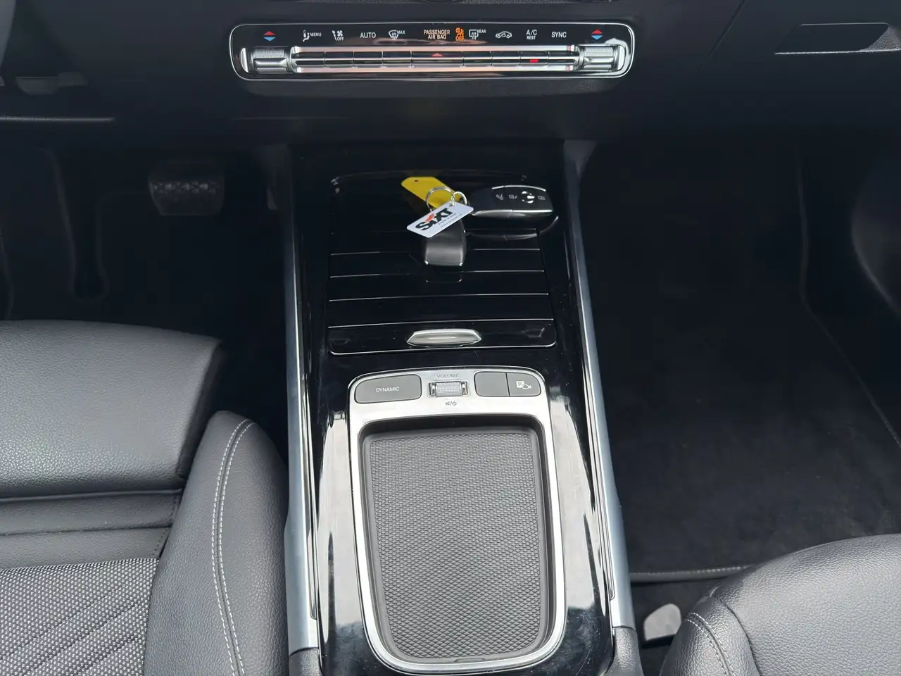Mercedes-Benz GLB 200 d Progressive (EURO 6e) 14