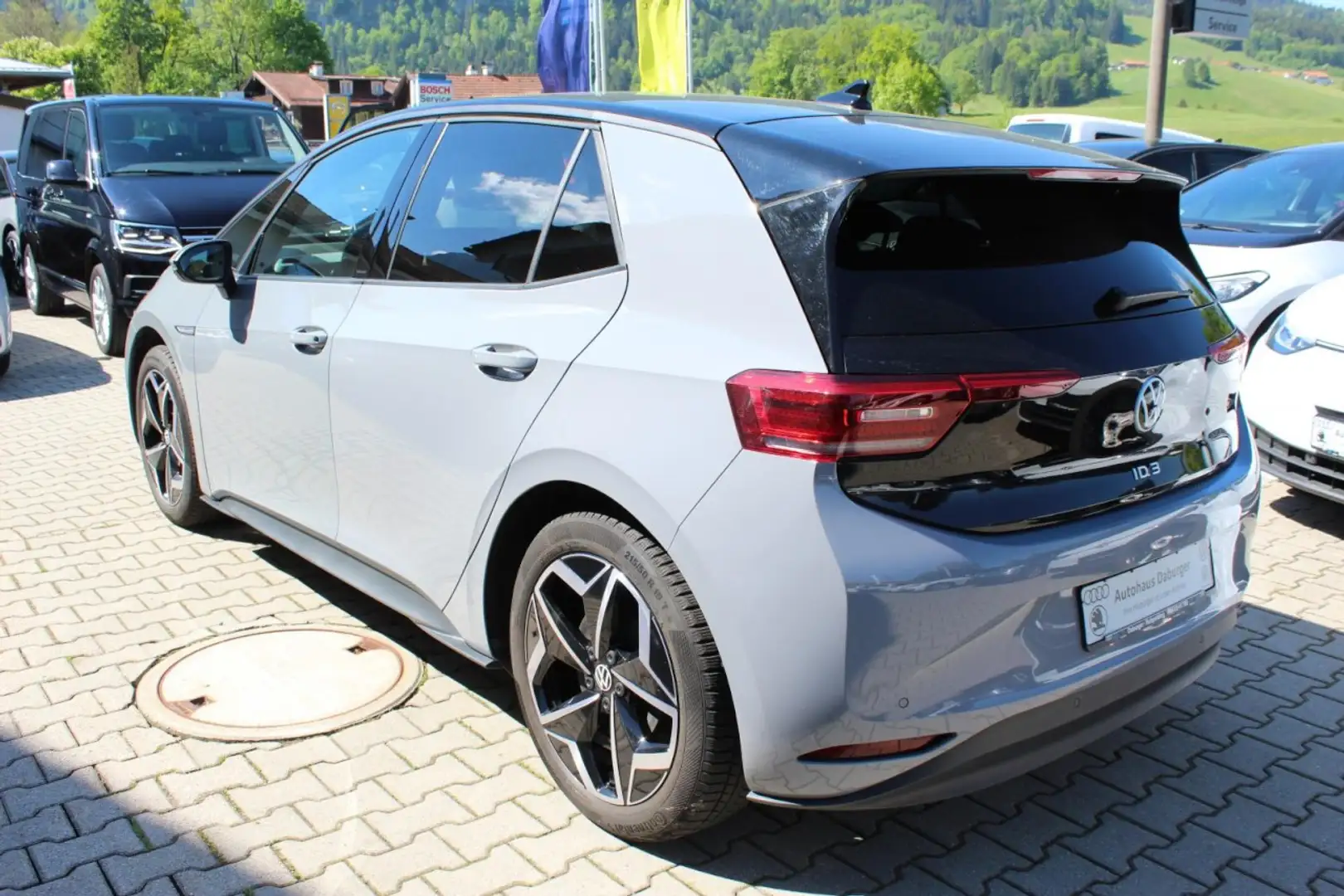 Volkswagen ID.3 Pro S Tour 82kWh 5-Sitzer Klima Navi Gris - 2