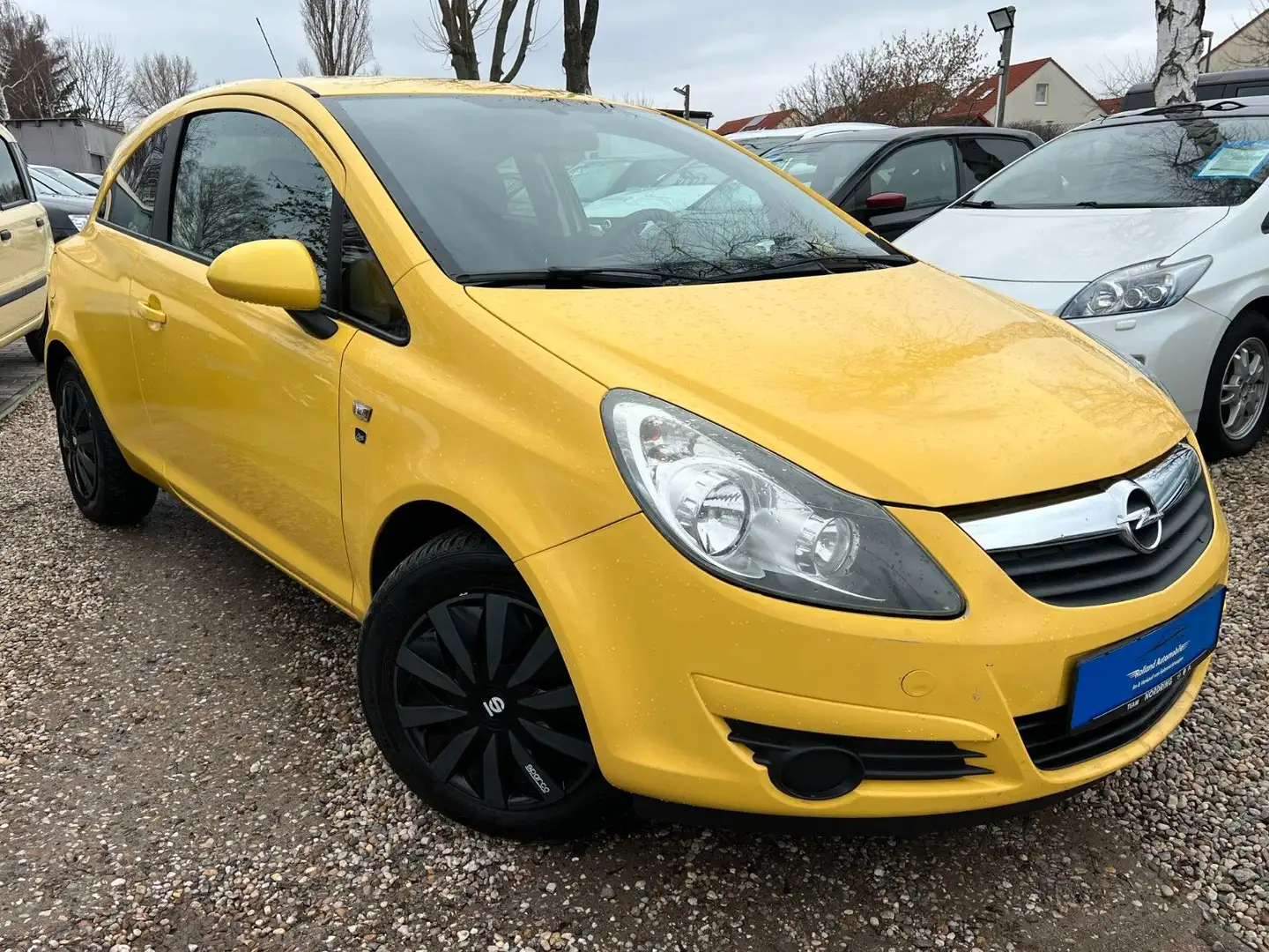 Opel Corsa "111 Jahre"*2.HD*Klima*Temp*55.TKM*TÜV NEU Amarillo - 1