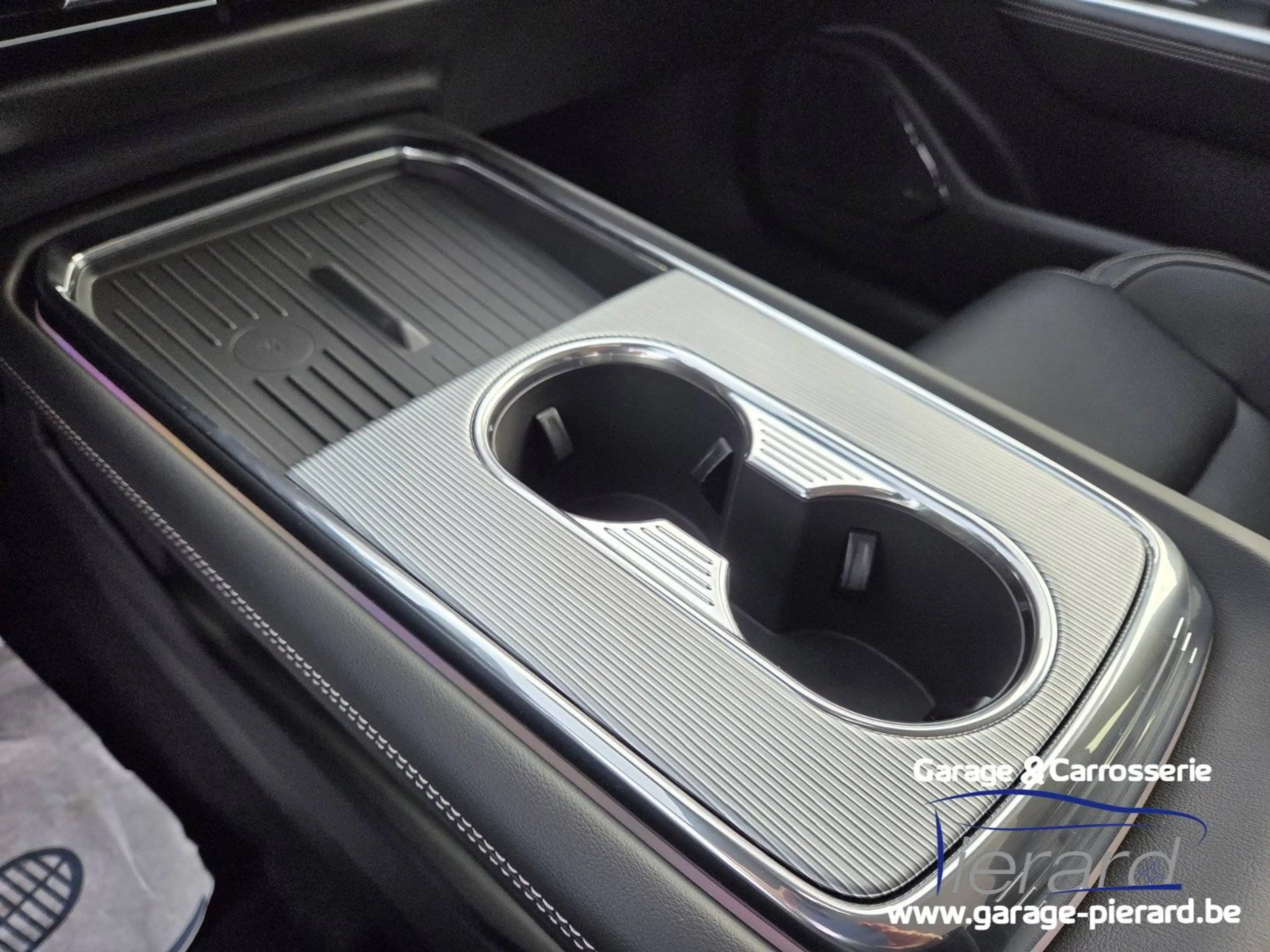 Mazda 6e 6e 68.8 kWh Takumi — photo 14