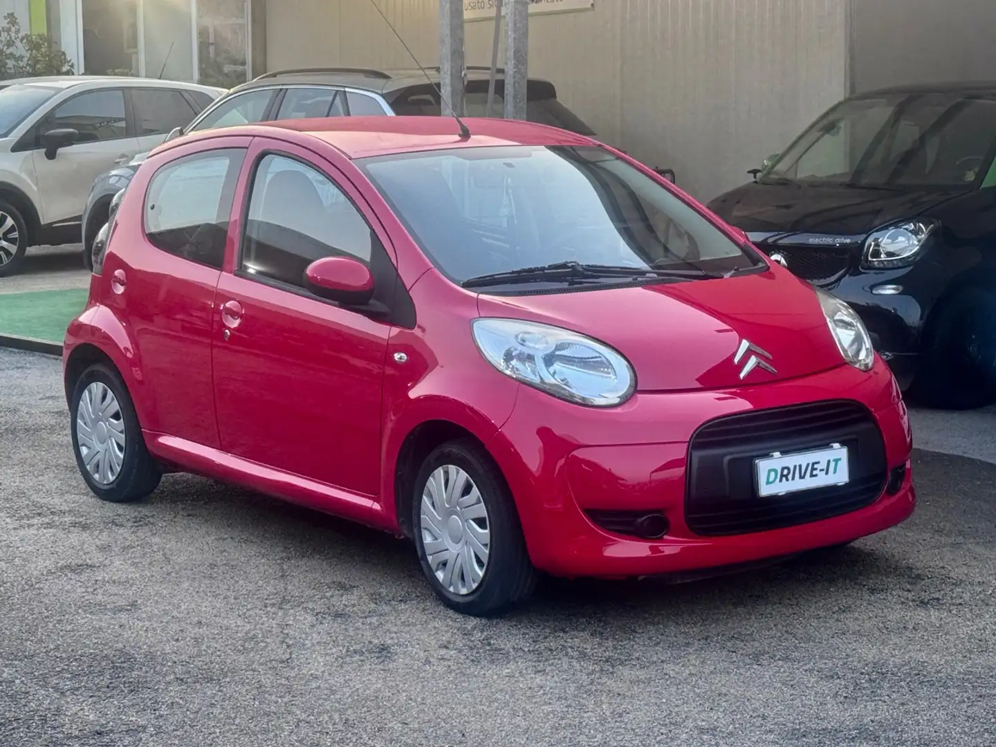 Citroen C1 C1 1.0 Perfect amic1 5 PORTE Rojo - 1
