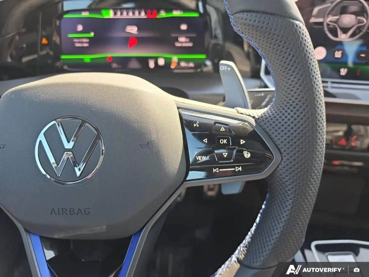 Volkswagen Golf R снимка Volkswagen Golf R