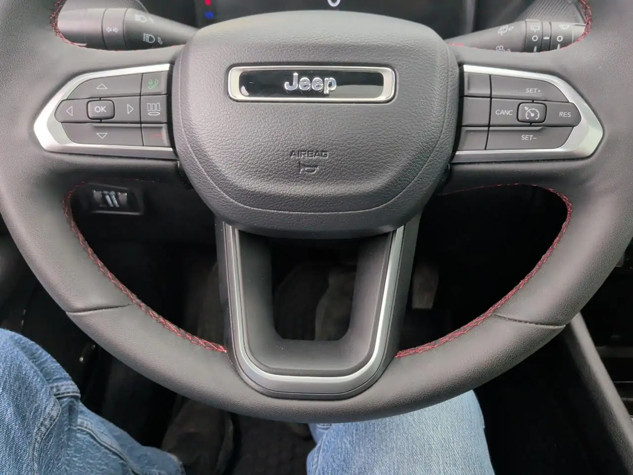 Jeep Compass photo Jeep Compass