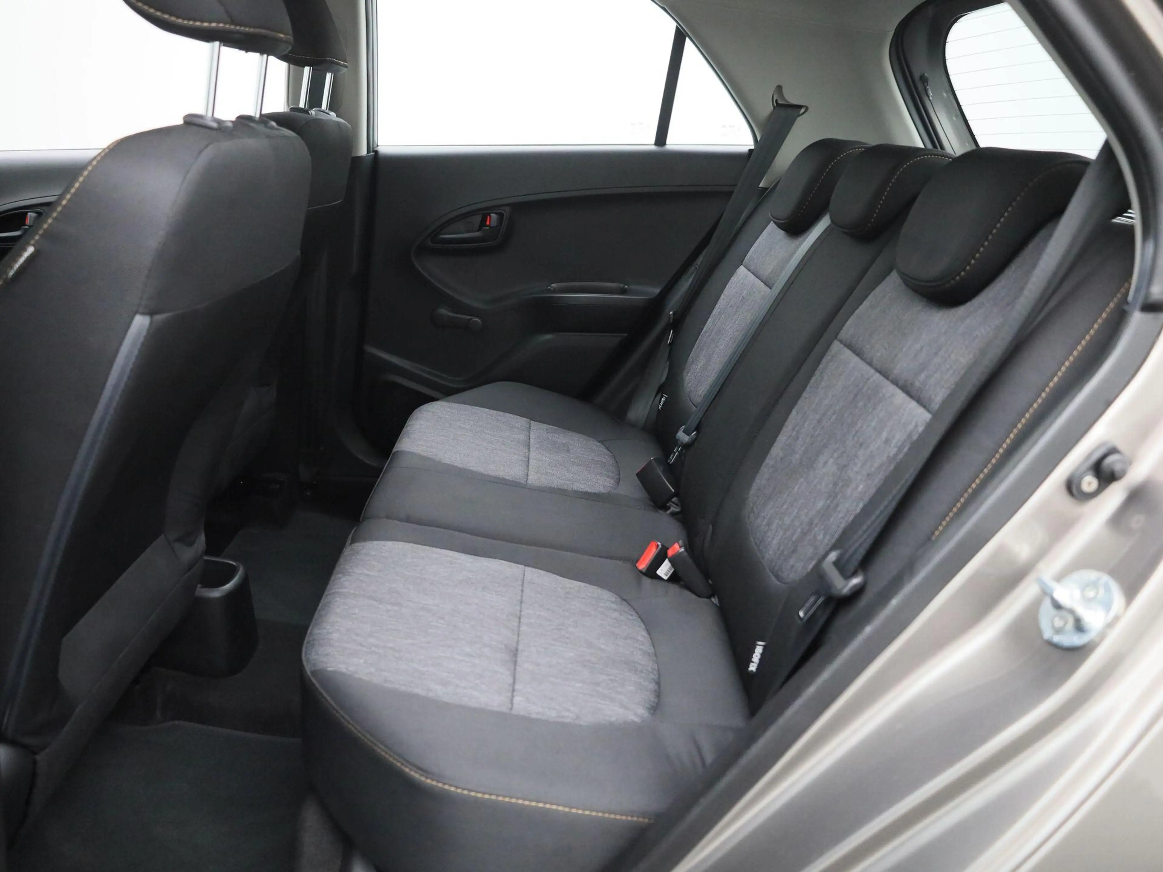 Kia Picanto 1.2 CVVT ComfortLine | Automaat | Airco | — photo 10