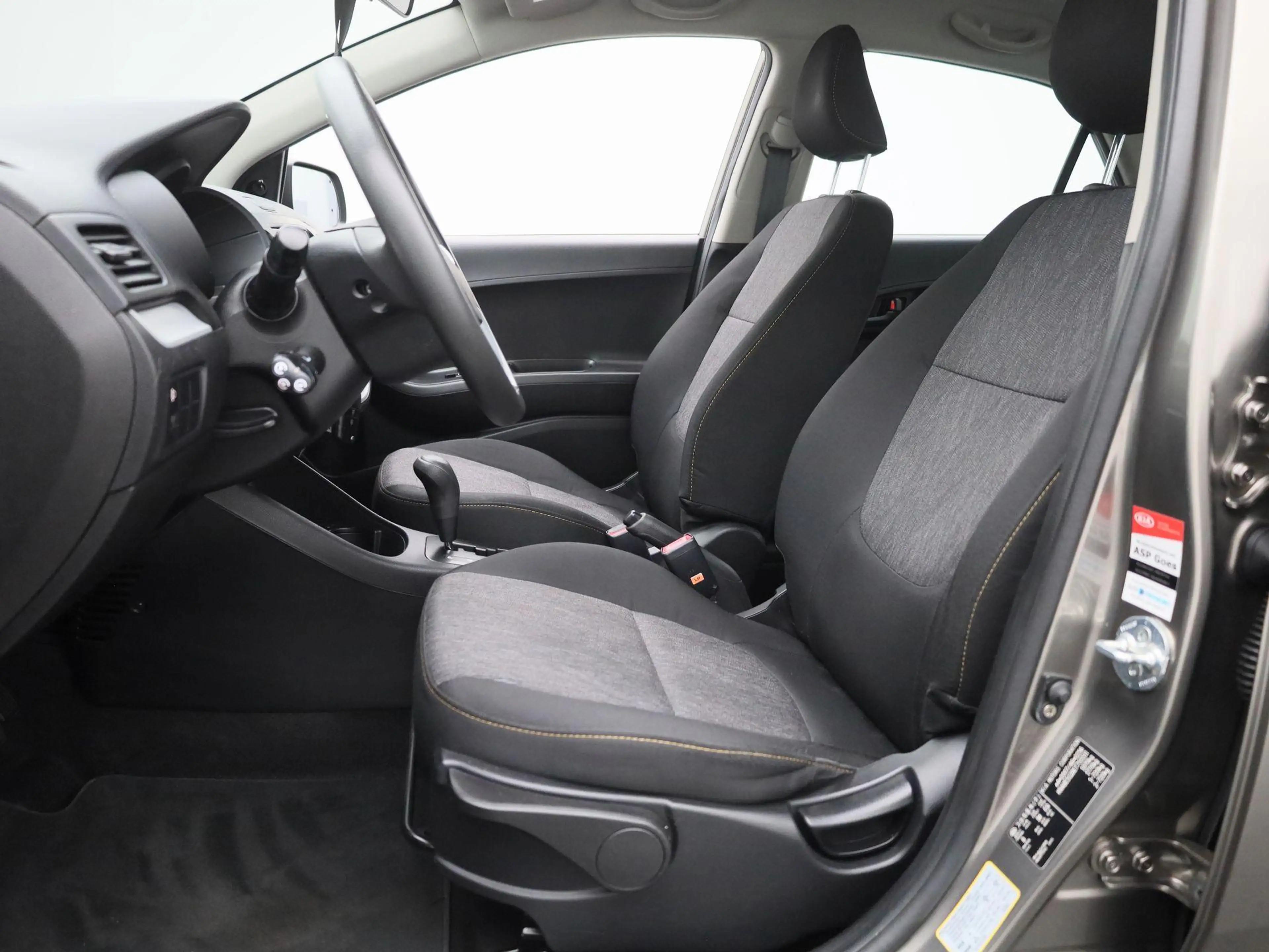 Kia Picanto 1.2 CVVT ComfortLine | Automaat | Airco | — photo 9