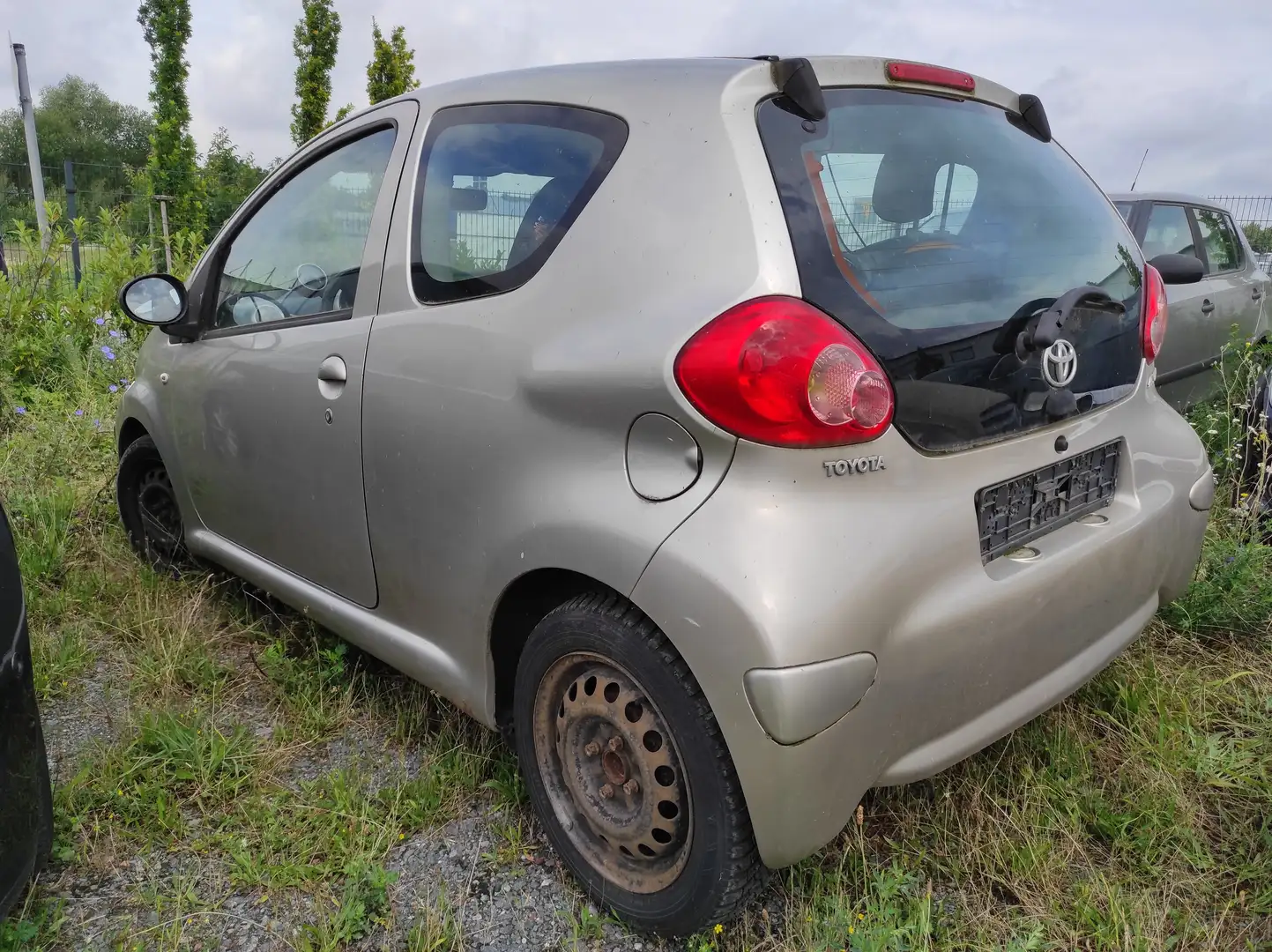 Toyota Aygo AYGO SERVO KLIMA EURO-4 "ckIN2U" Beige - 1
