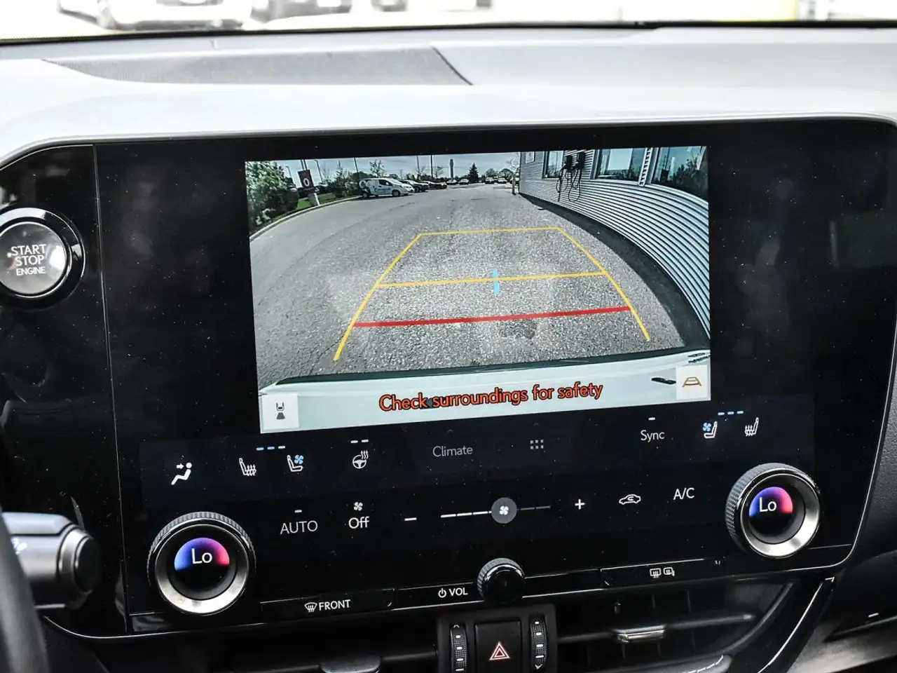 Lexus NX снимка Lexus NX