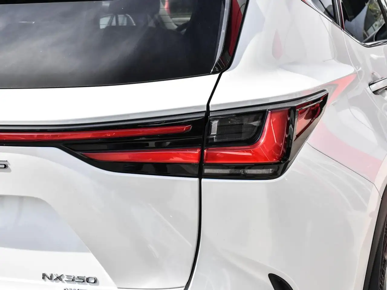 Lexus NX снимка Lexus NX