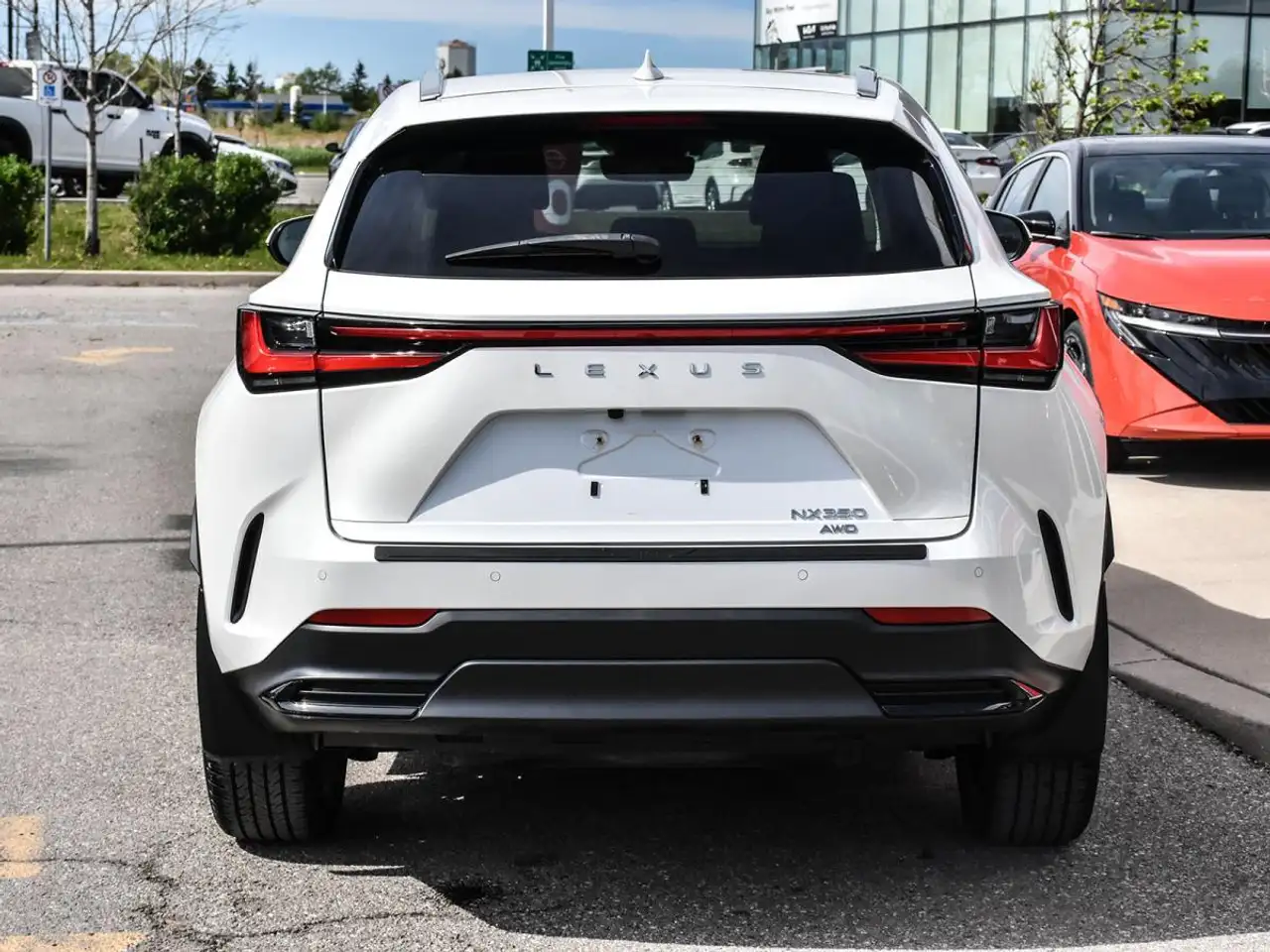 Lexus NX снимка Lexus NX