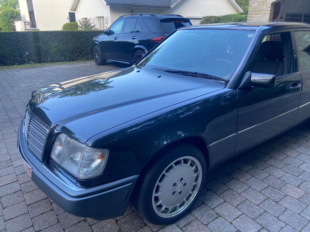 Mercedes-Benz 280 W 124, foto 2