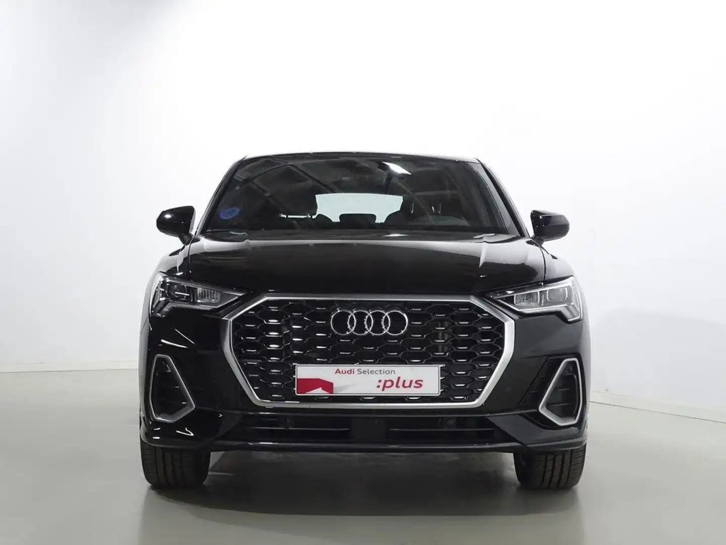 Audi Q3 Sportback 45 TFSIe S line S-tronic Negro - 2