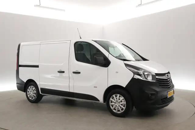Opel Vivaro view 6