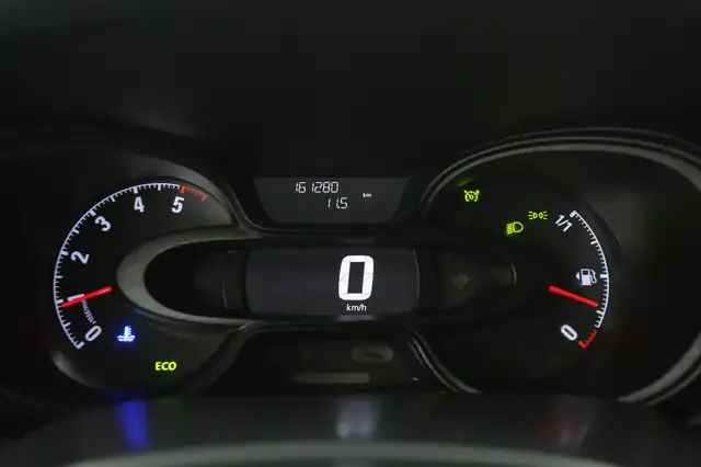 Opel Vivaro view 12