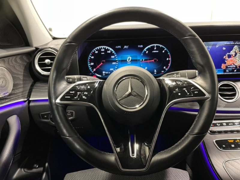 Mercedes-Benz E 220 Td 4M EU6d Klima Navi LED ACC Burmester — photo 11